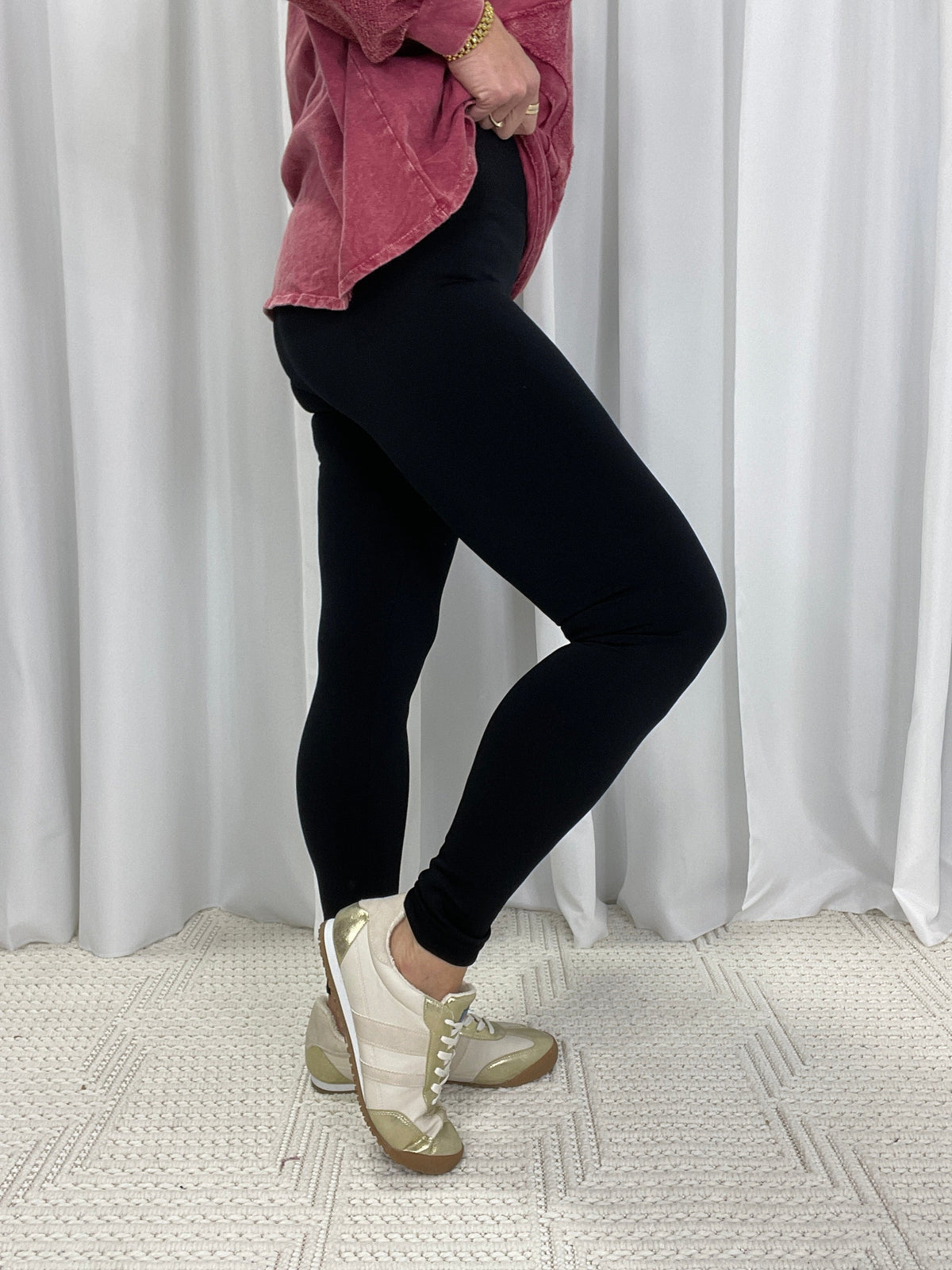 Black Favorite Fleece Lined Leggings *Final Sale*