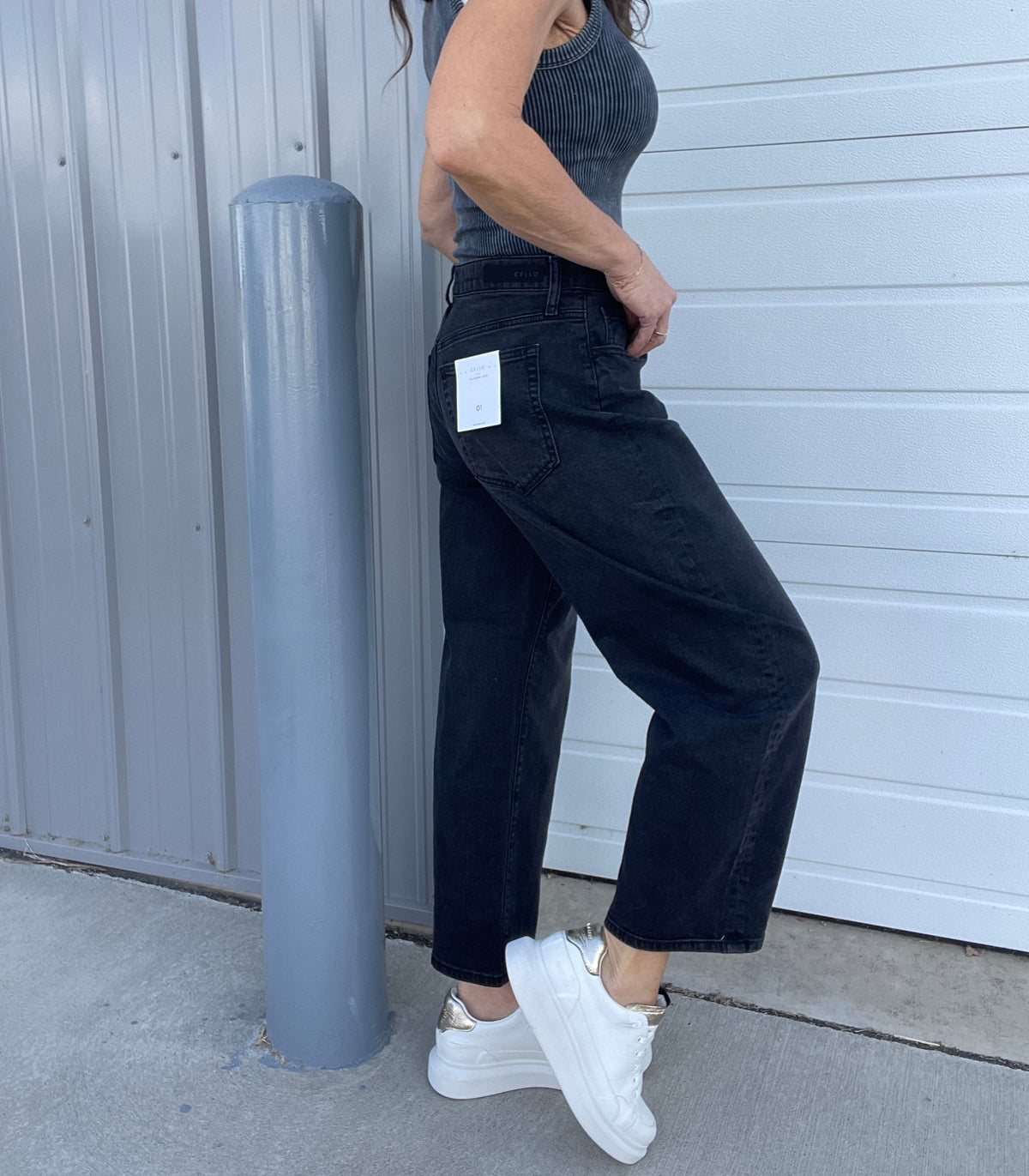 Samantha Barrel Leg Jeans 9BR In Black