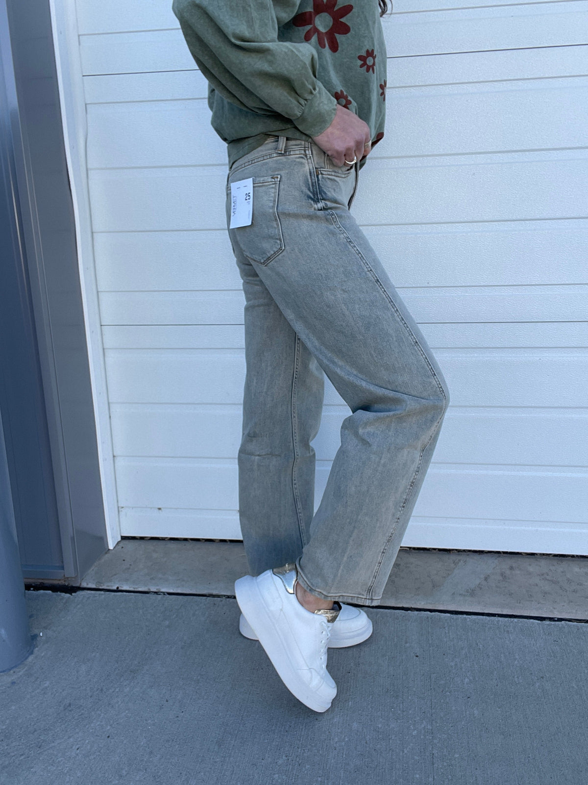 Vervet Kristen Super High Rise Barrel Jeans 591 In Spirit Wash Blue
