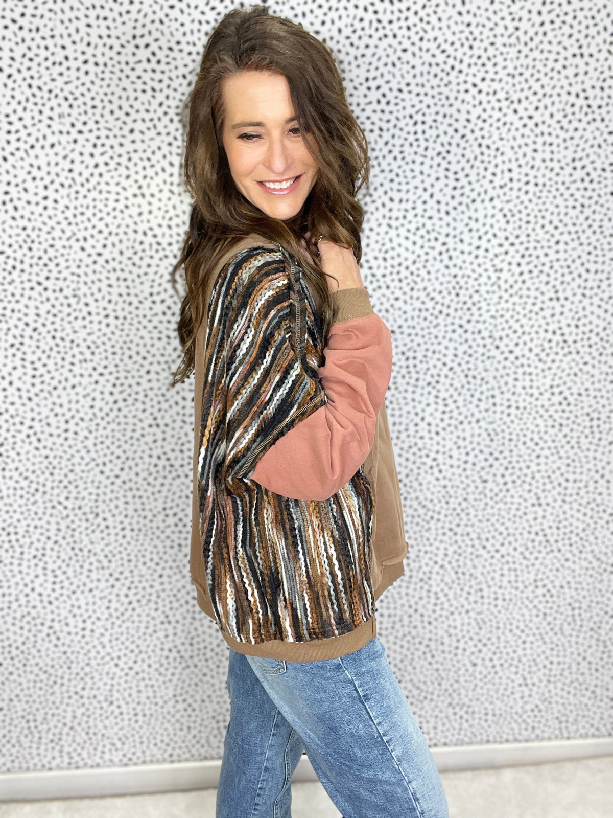 Oli & Hali Favorite Spot Pullover In Mocha *Final Sale*