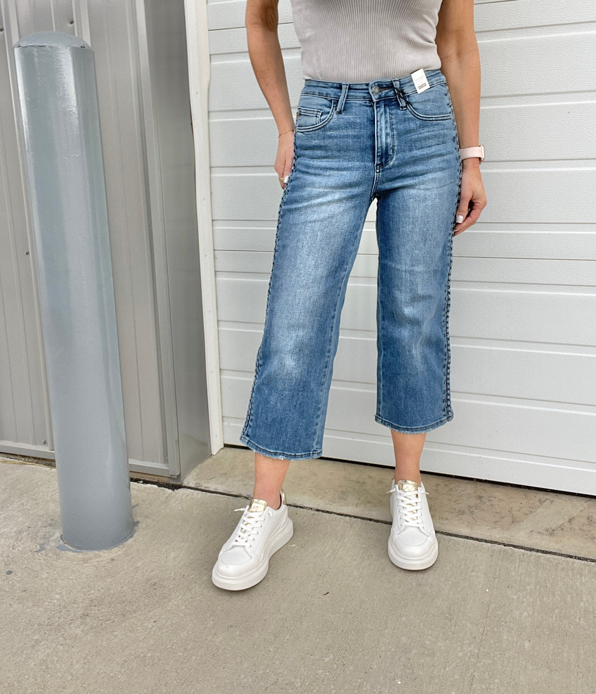 Judy Blue Chloe Braided Accent Wide Leg Crop Jeans 850