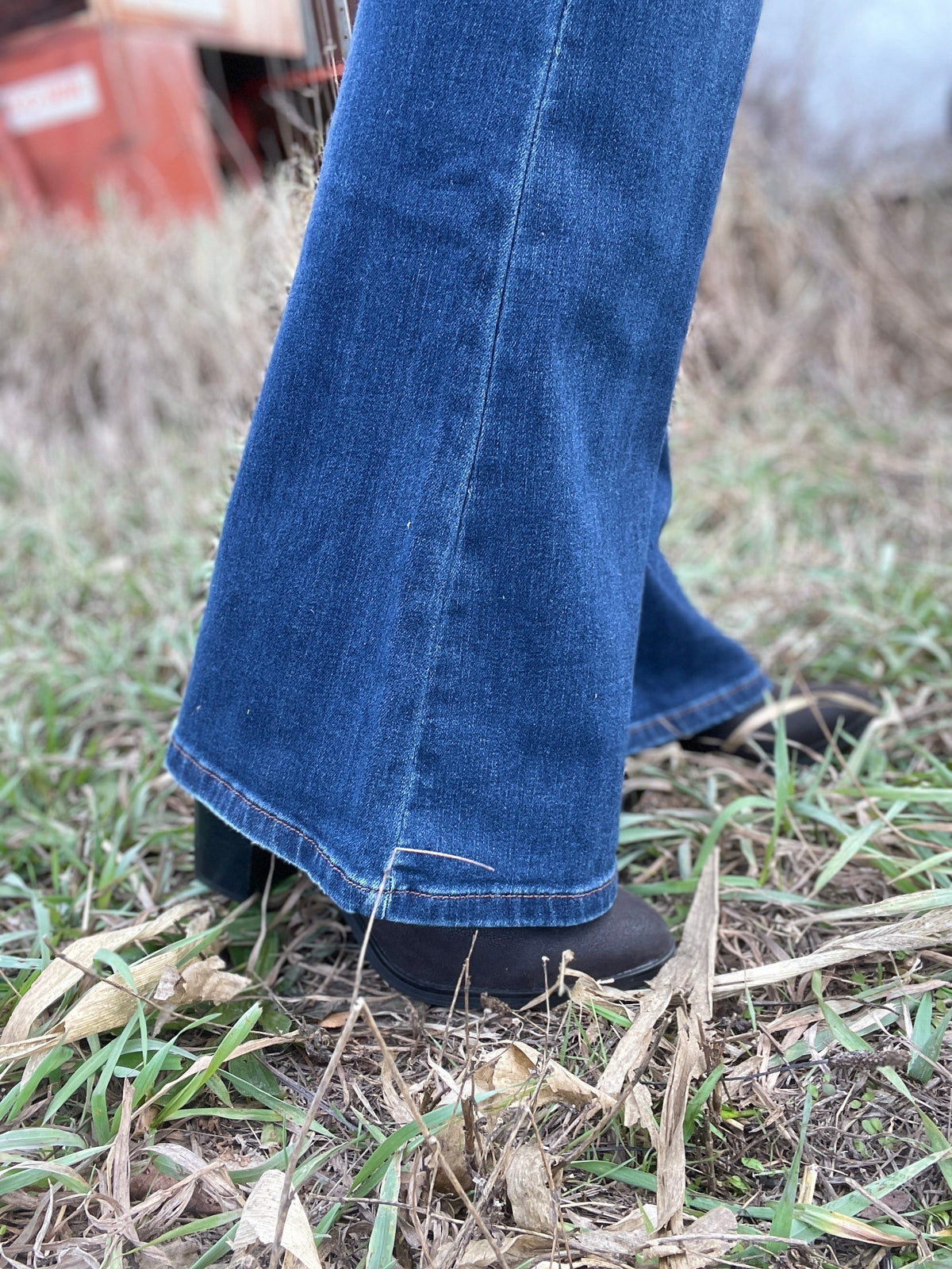 Judy Blue Cammie High Rise Classic Flare Jeans 591