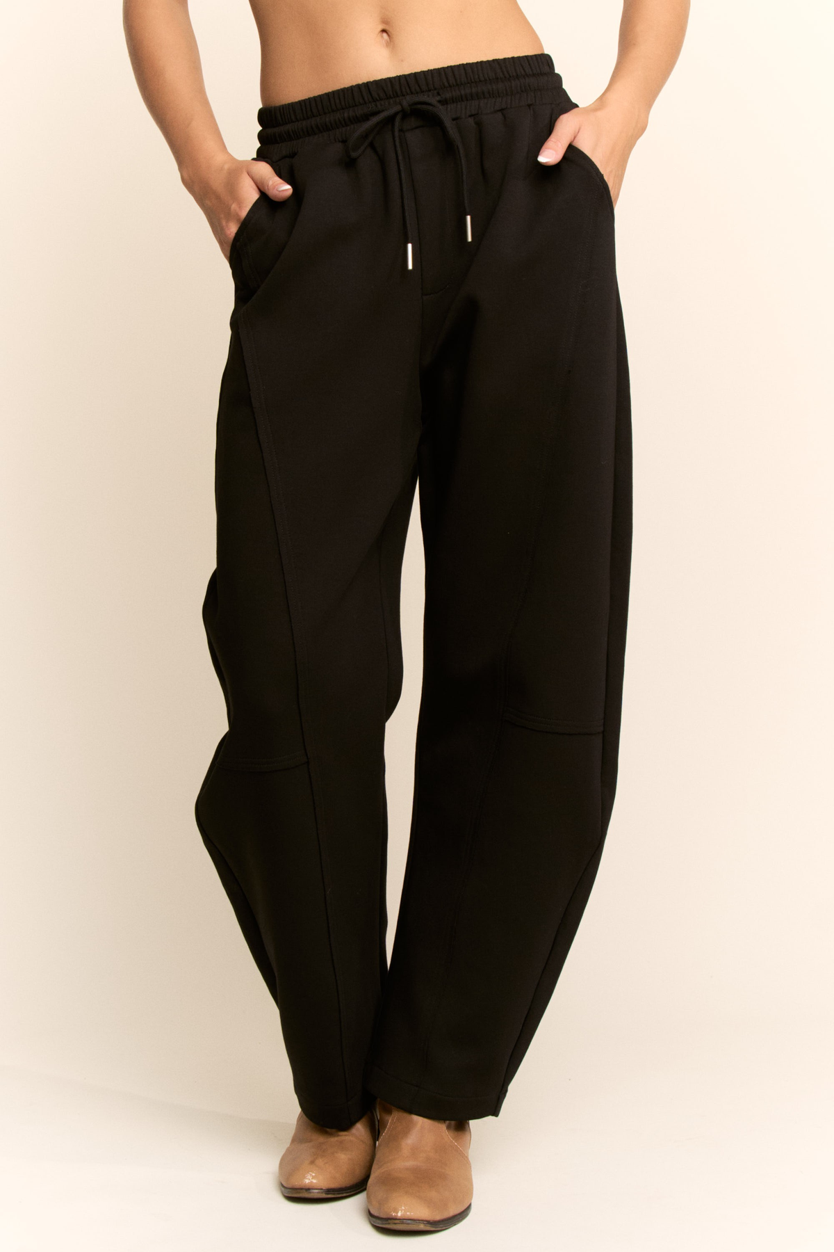 Bank It Drawstring Tapered Leg Sweatpants In Black