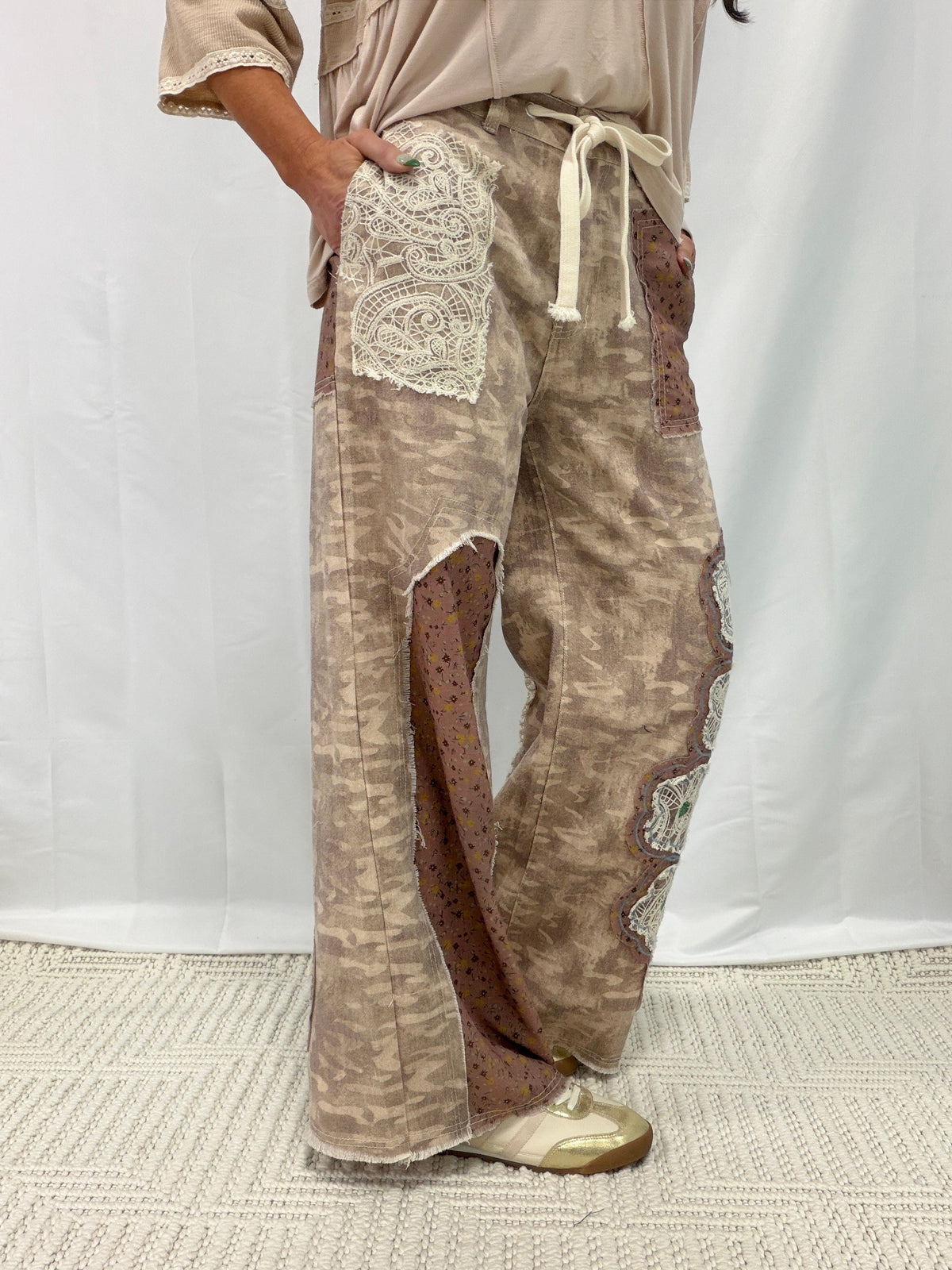 POL Time To Be Floral Patch Pants