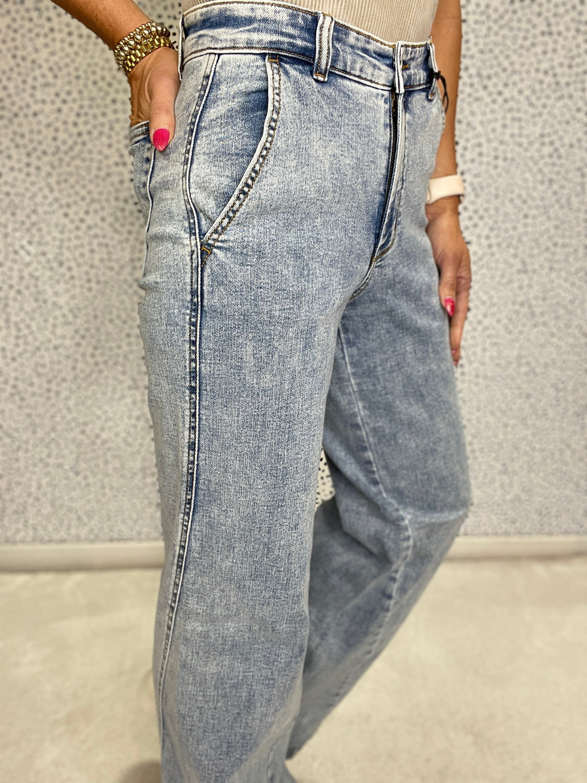Judy Blue Mandy Stone Wash Retro Wide Fit With Skewed Inseam Jeans 654 In Light
