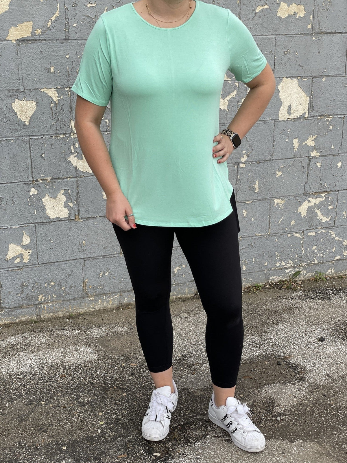 Curvy Deluxe Crew Tee *Final Sale*
