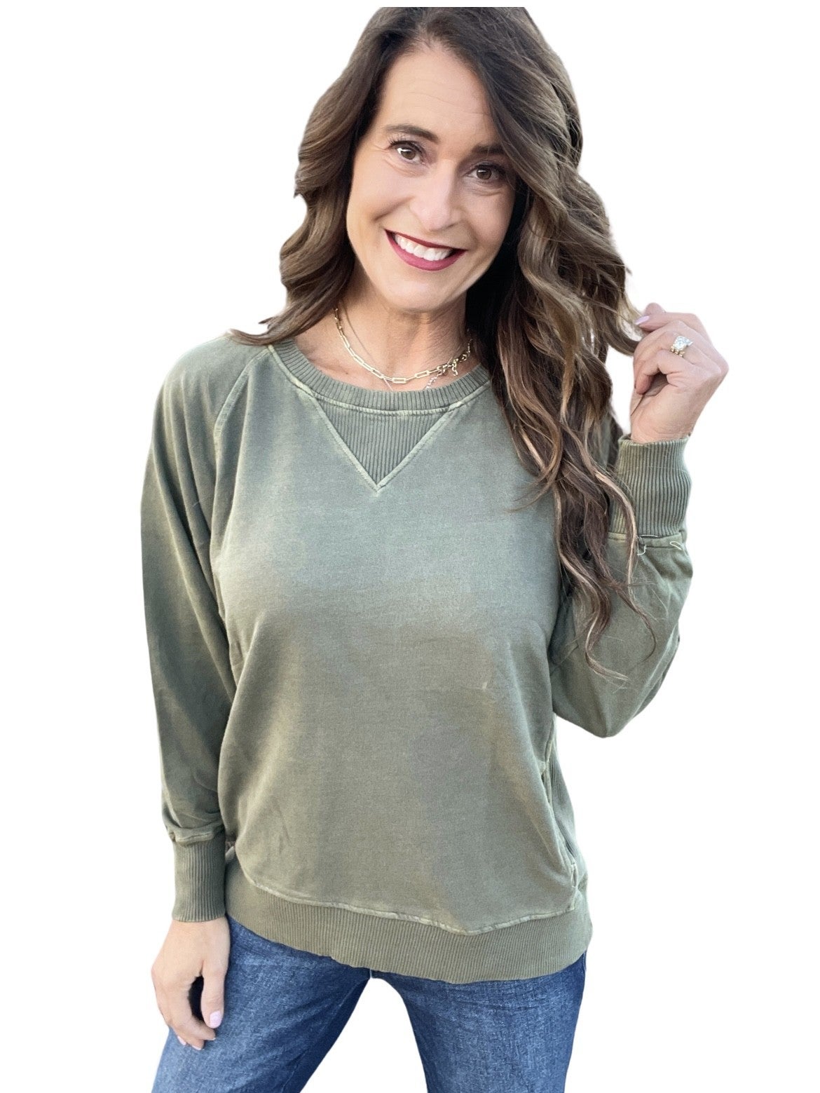 Cloud Wash Weekender Pullover With Pockets In Olive *Final Sale*