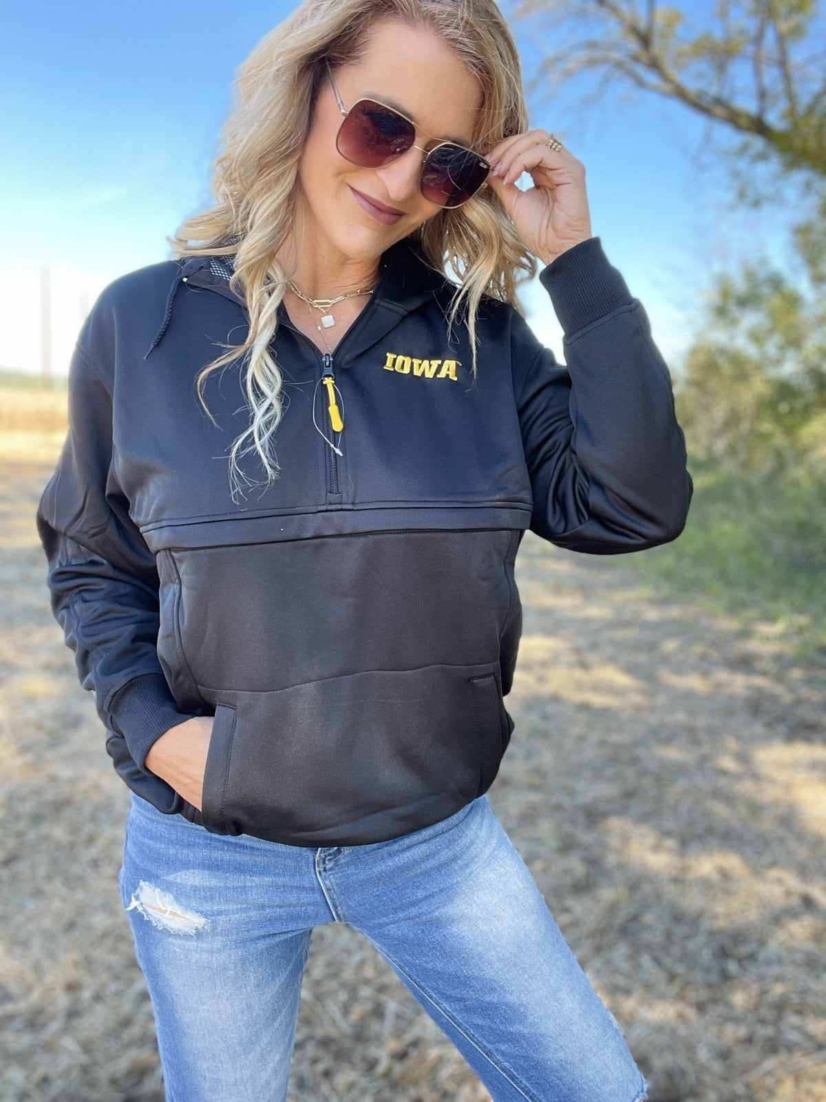 IOWA Sanders Half Zip Hoodie