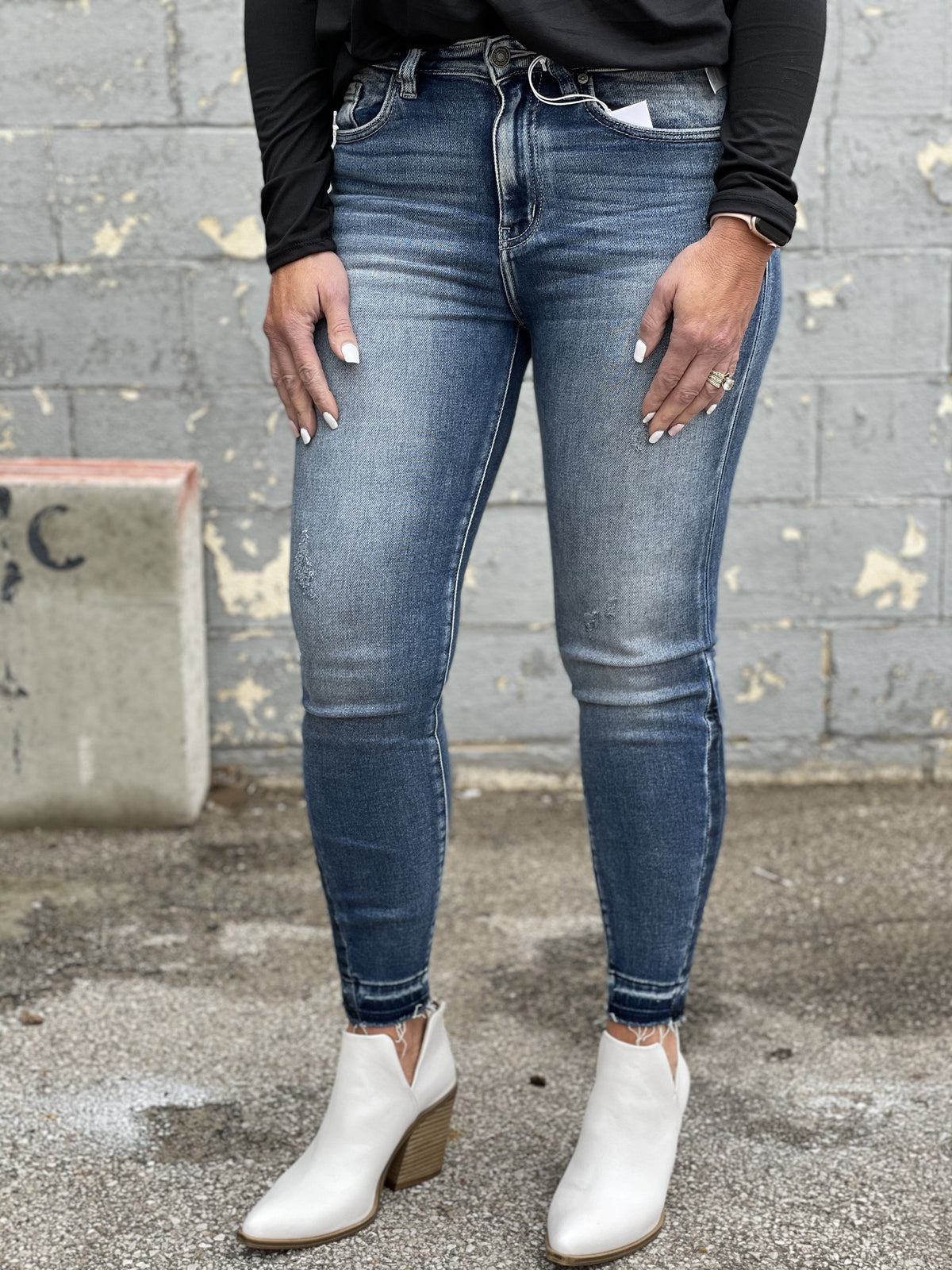 KanCan Lili Dark Wash Skinny Jeans 64D *Final Sale*