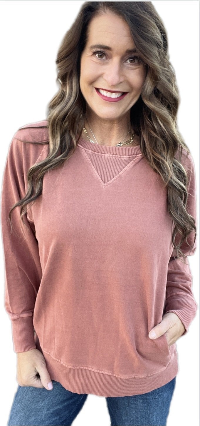 Cloud Wash Weekender Pullover With Pockets In Rust *Final Sale*