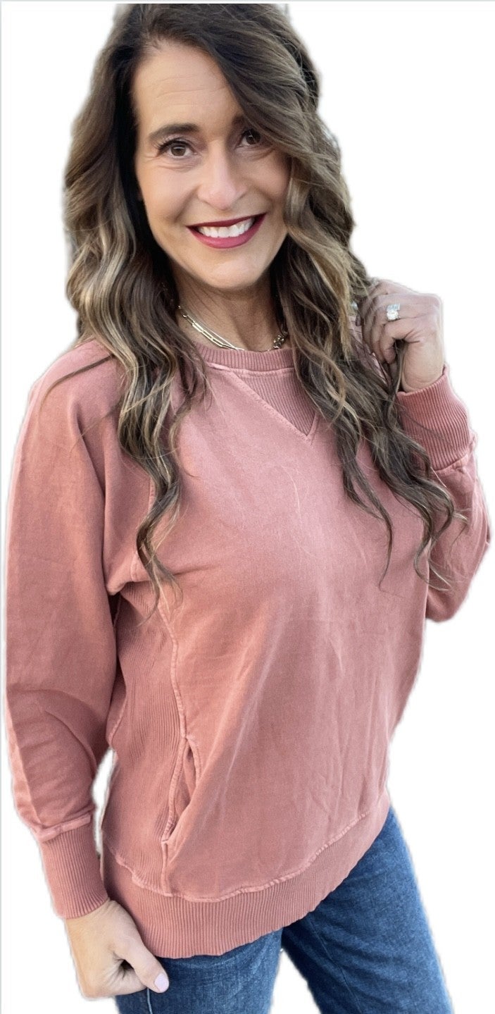 Cloud Wash Weekender Pullover With Pockets In Rust *Final Sale*