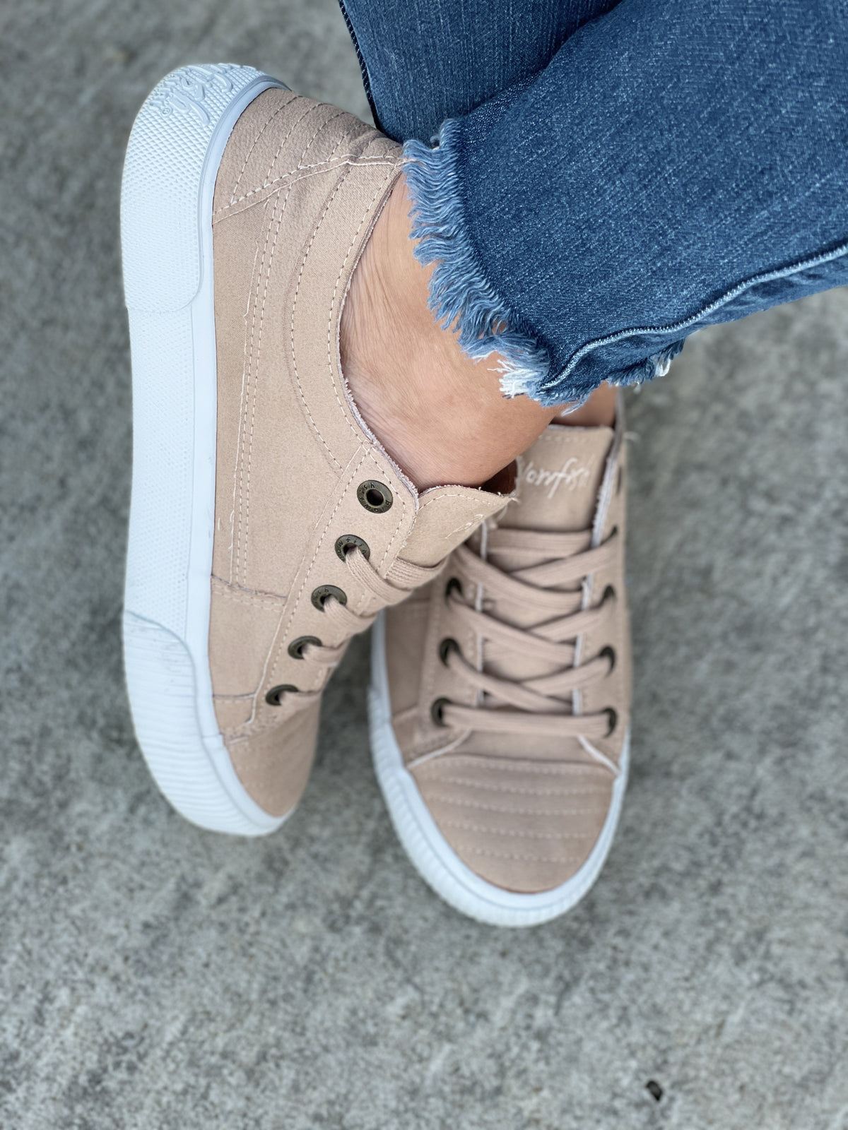 Blowfish Boba Teafields Clay Sneaker