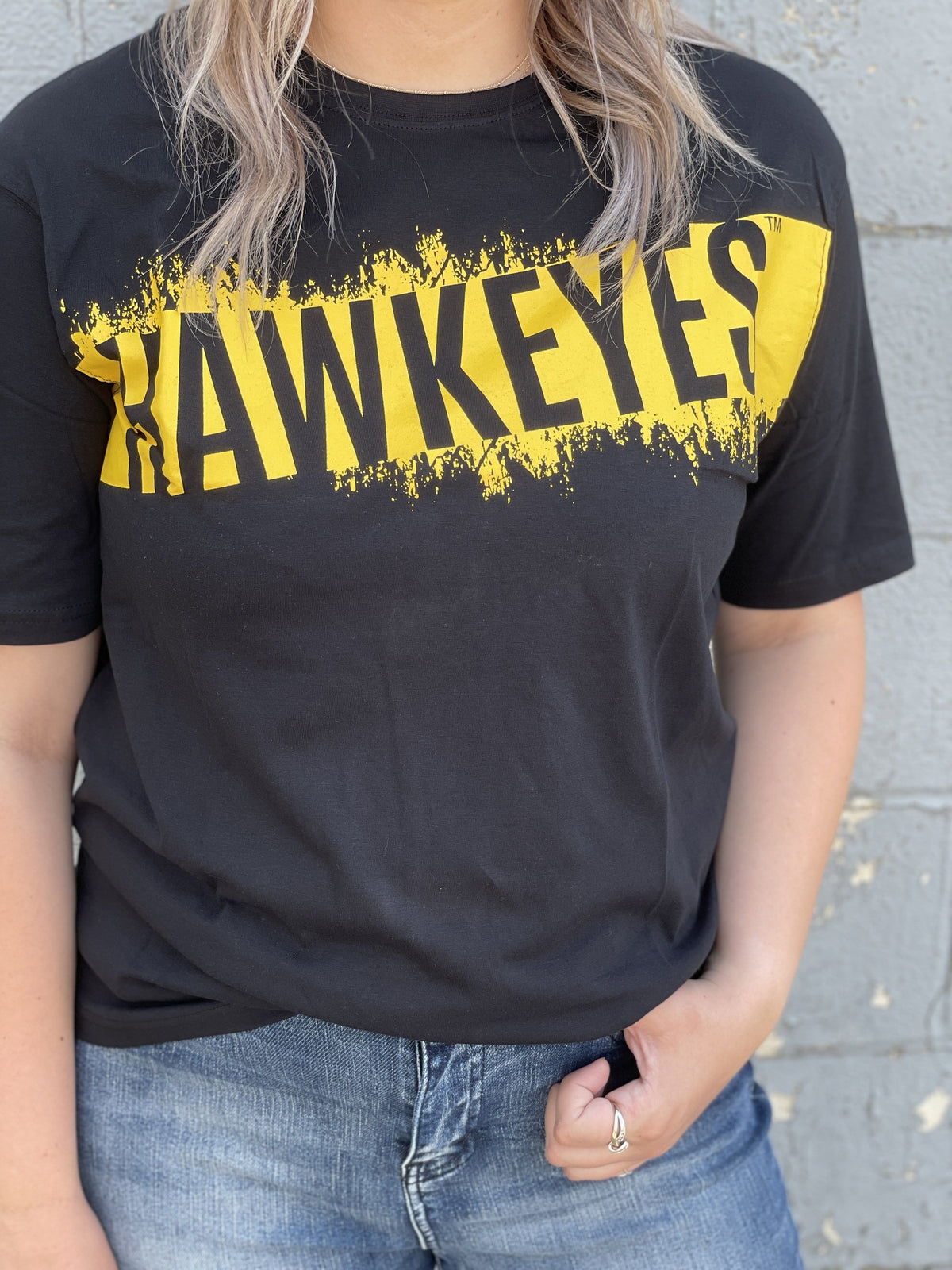 Aisley Hawkeye Tee