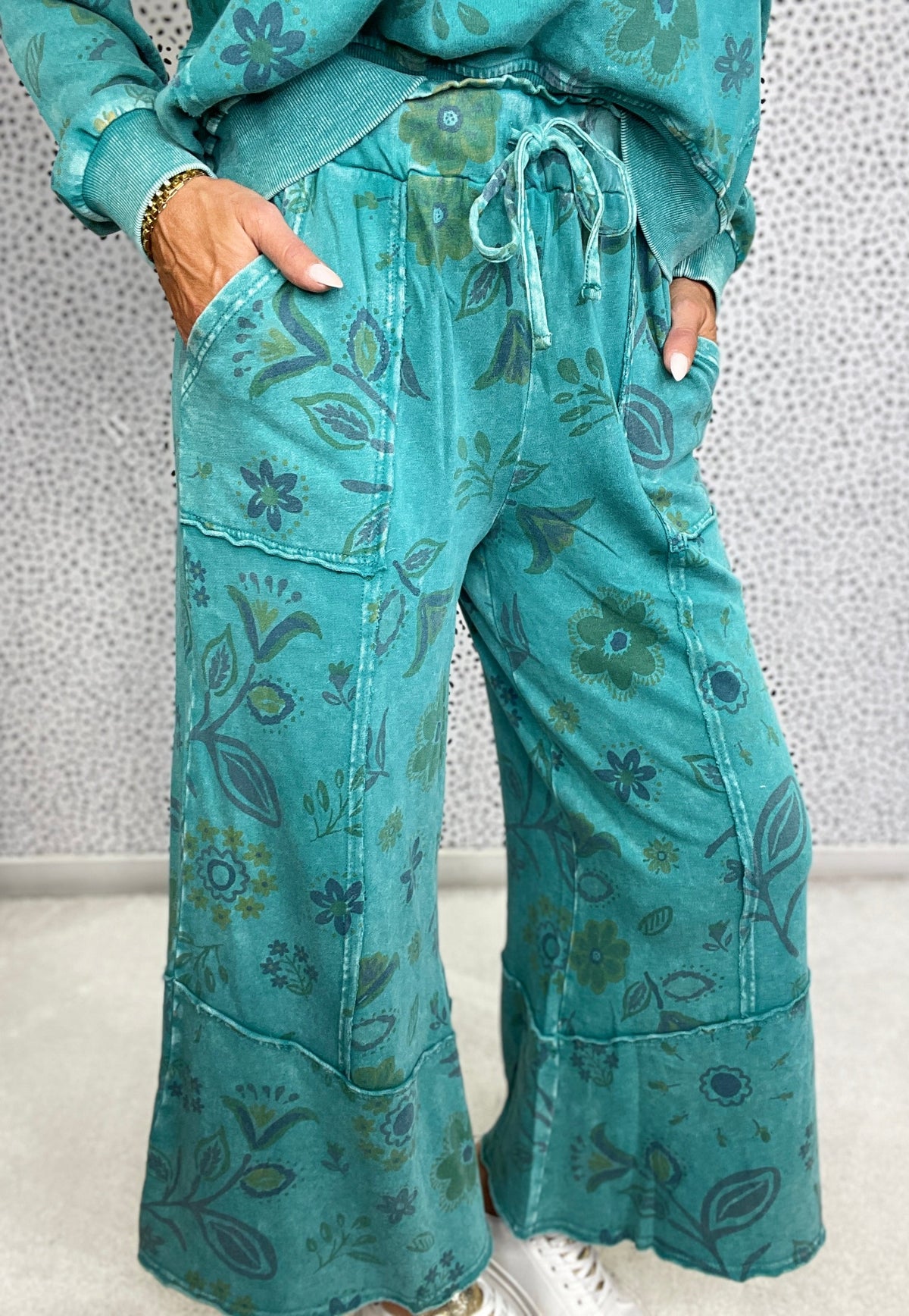 Find My Way Floral Print Terry Pants In 3 Colors