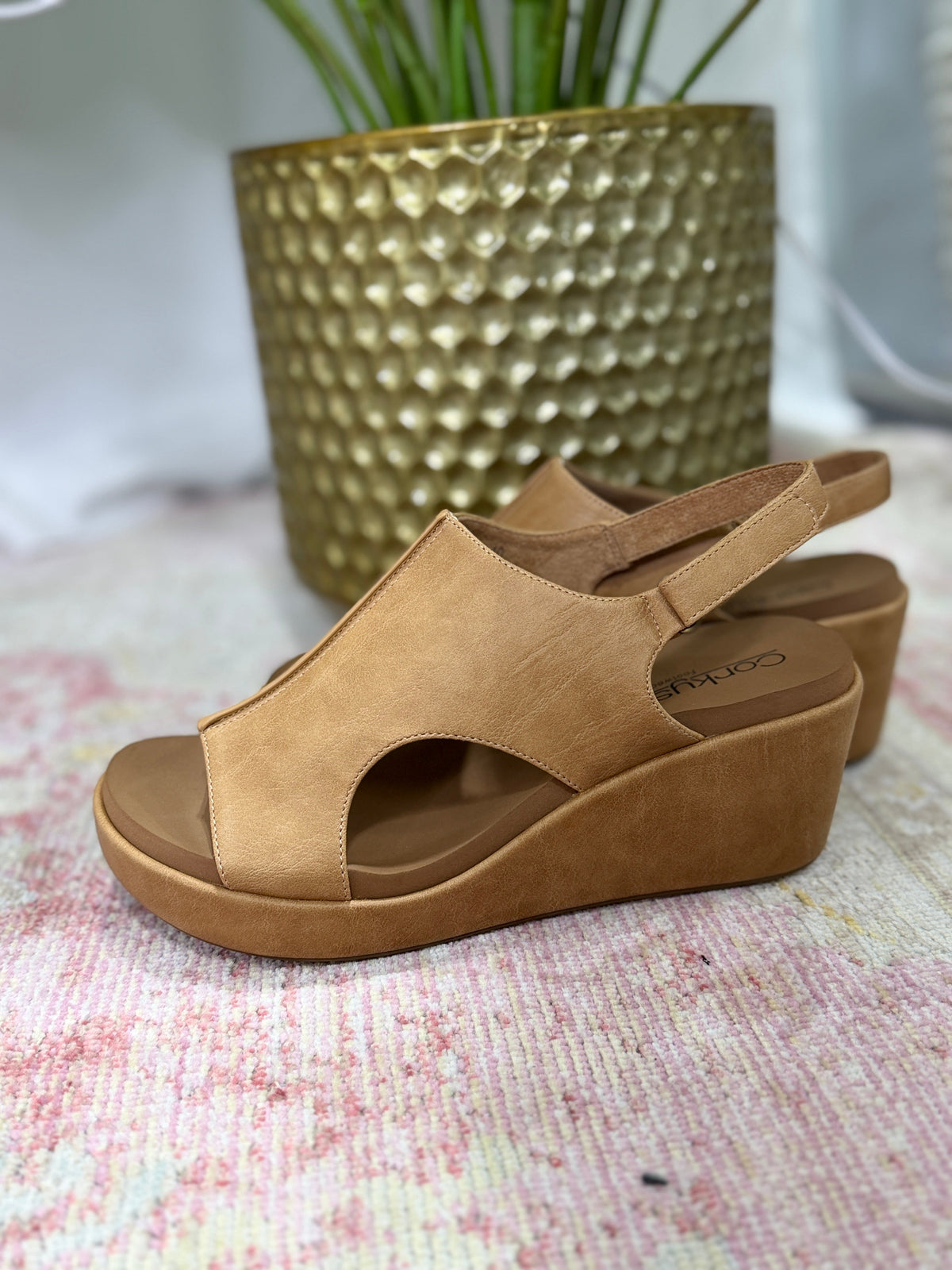 Corkys Carley Sandal In Caramel All *Final Sale*