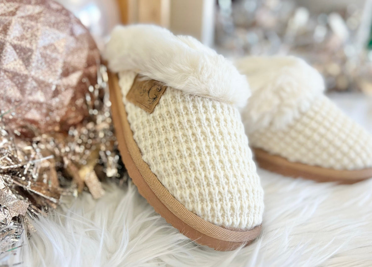 Sweater Cozy Fuzzy Knit Slippers In Cream *Final Sale*