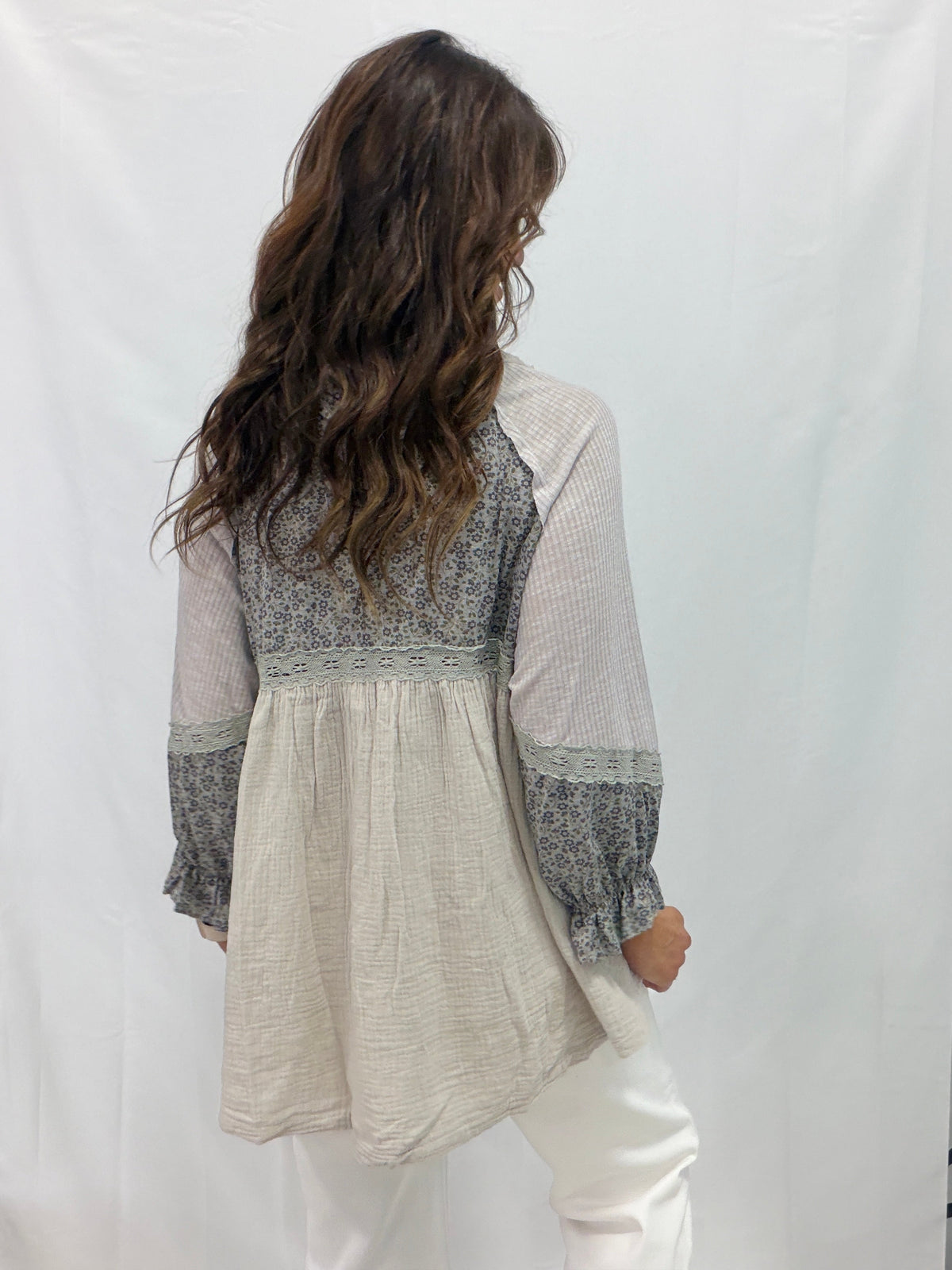 Pol Dancing Flowers Mixed Material Top