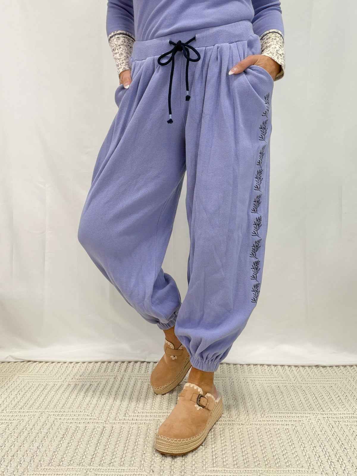 Pol Ember Relaxed Knit Pants