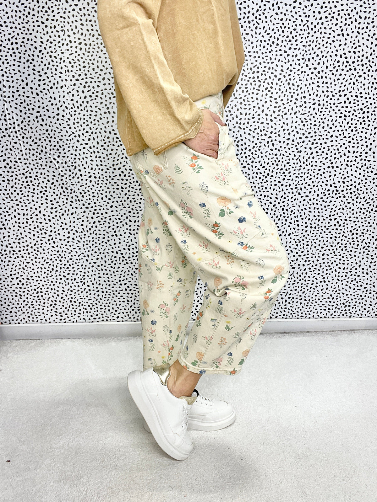 Garden Dream Floral Print Barrel Pants In 2 Colors
