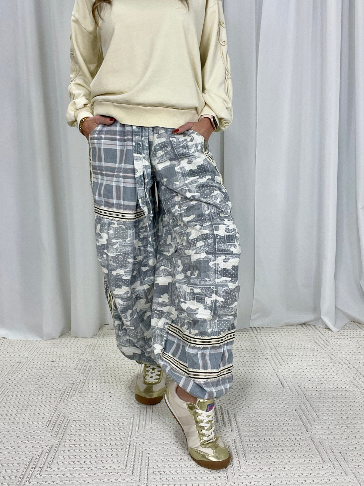 POL Looking Back Roomy Jogger Pants In 2 Colors