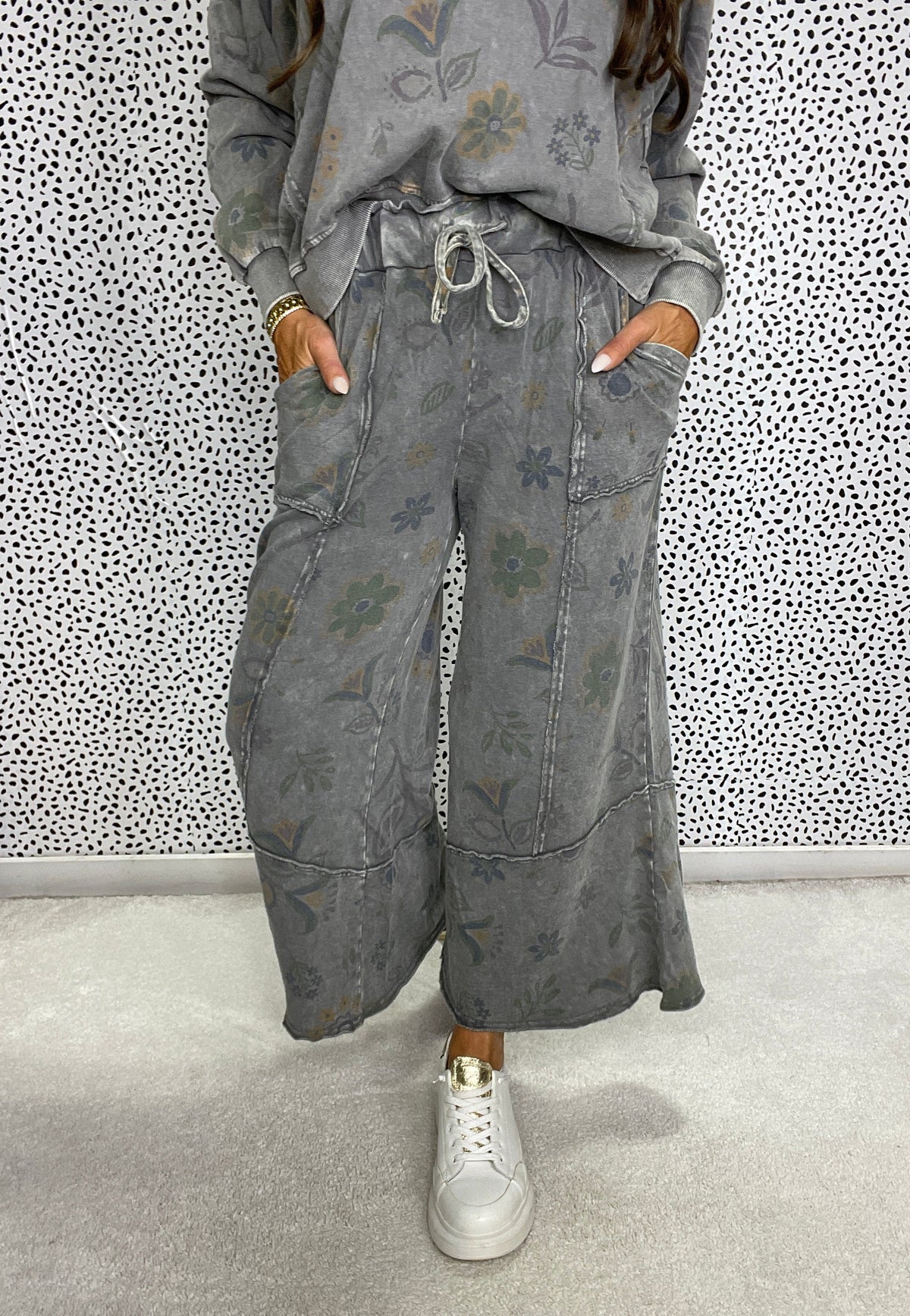 Find My Way Floral Print Terry Pants In 3 Colors