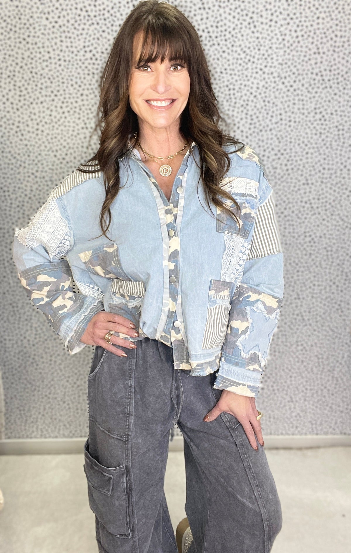 POL In Plain Sight Camo Contrast Lightweight Shirt Jacket In Denim