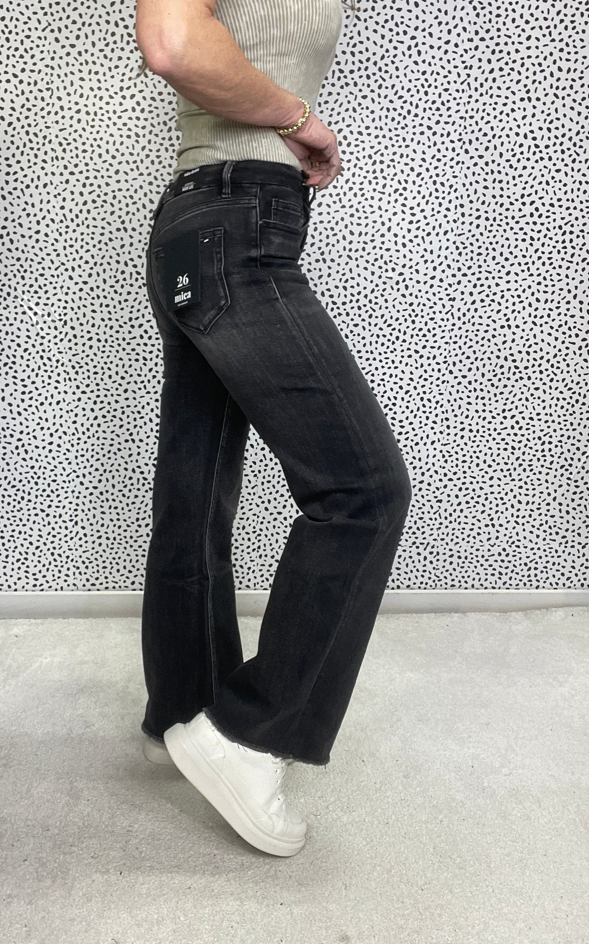 Mica Jerica Super High Rise Wide Leg Stretch Jeans 007 In Washed Black