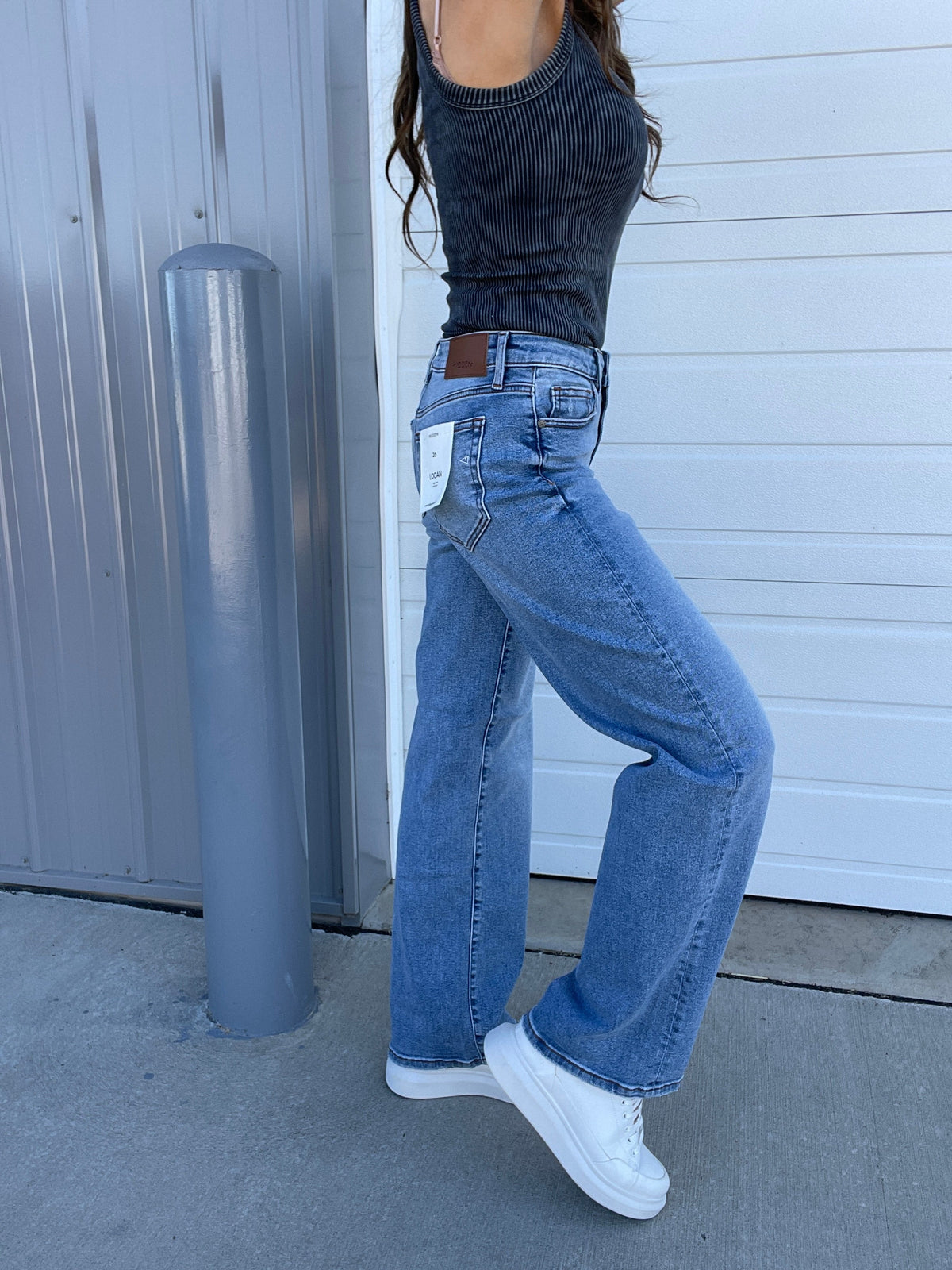 Hidden Joanna Vintage Clean Cut Hem Dad Jeans 63D In Medium