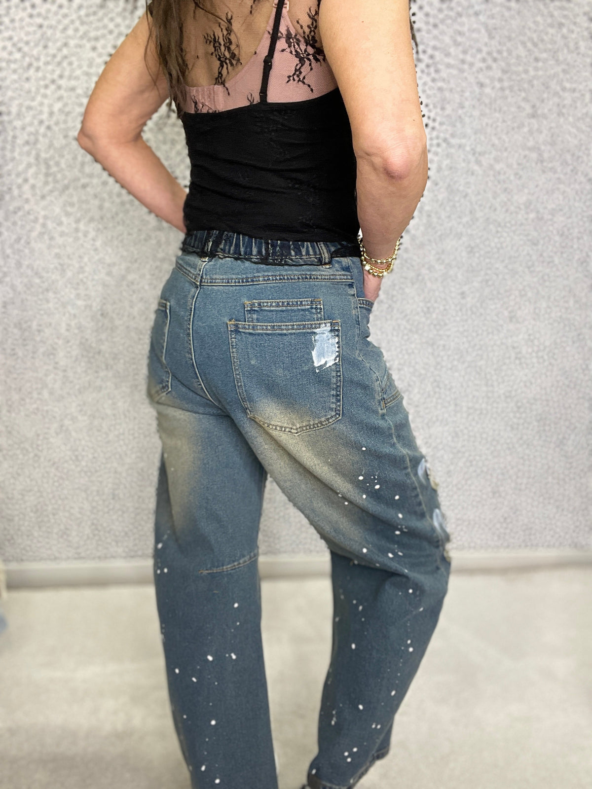 Lainey Washed Distressed Barrel Jeans 693 In 3 Colors