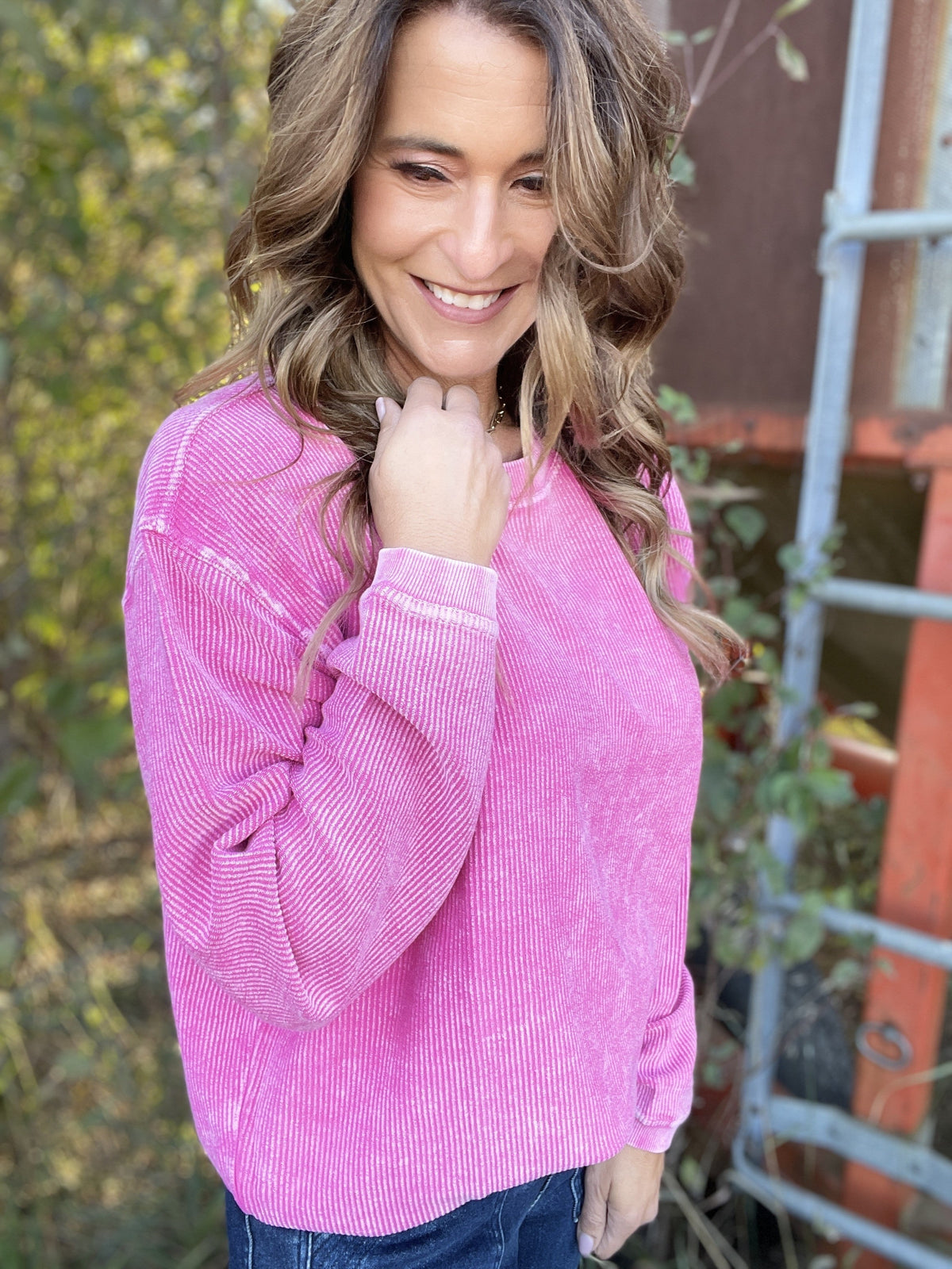 Snow Washed Essential Corded Crew Sweatshirt in Deep Pink