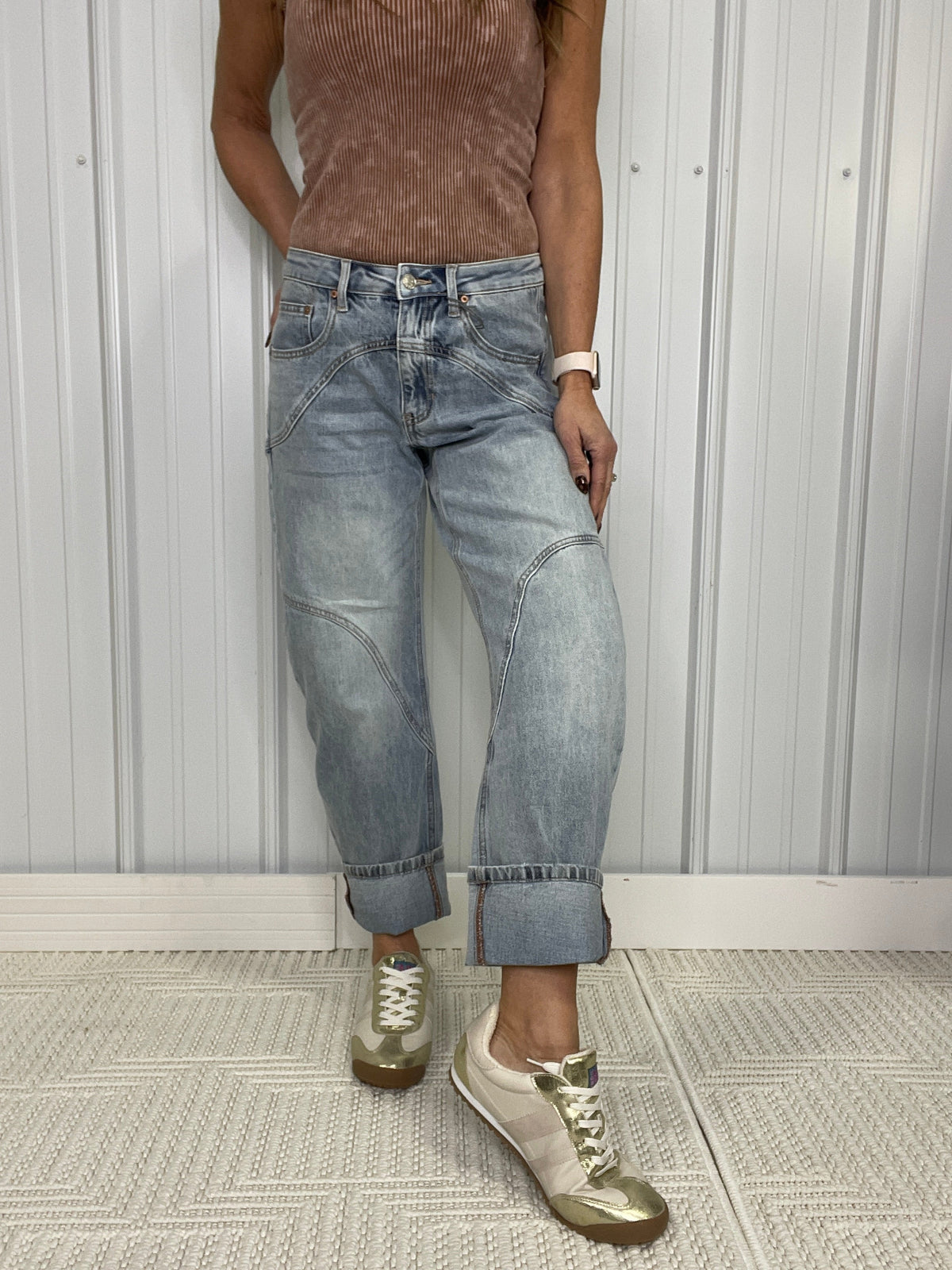 Sara High Rise Barrel Wide Cuff Jeans 130 In Medium