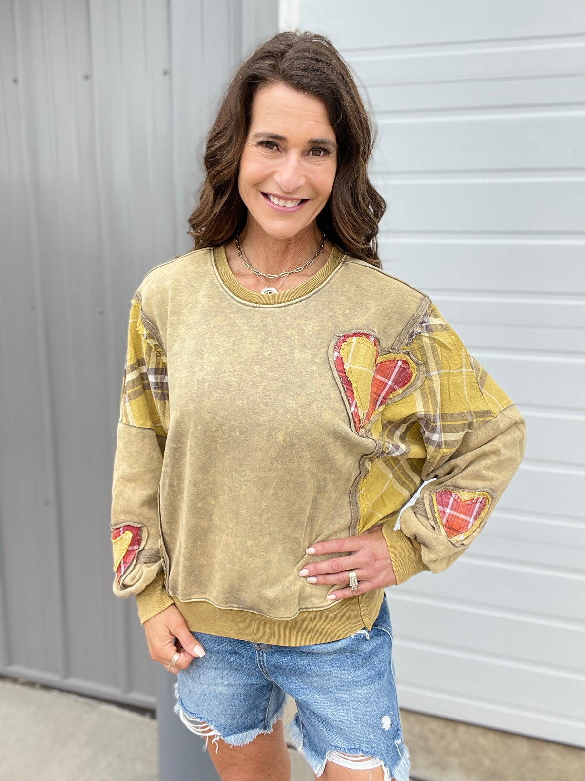 All My Heart Patch Mineral Washed Pullover In 2 Colors: Golden, Pumpkin