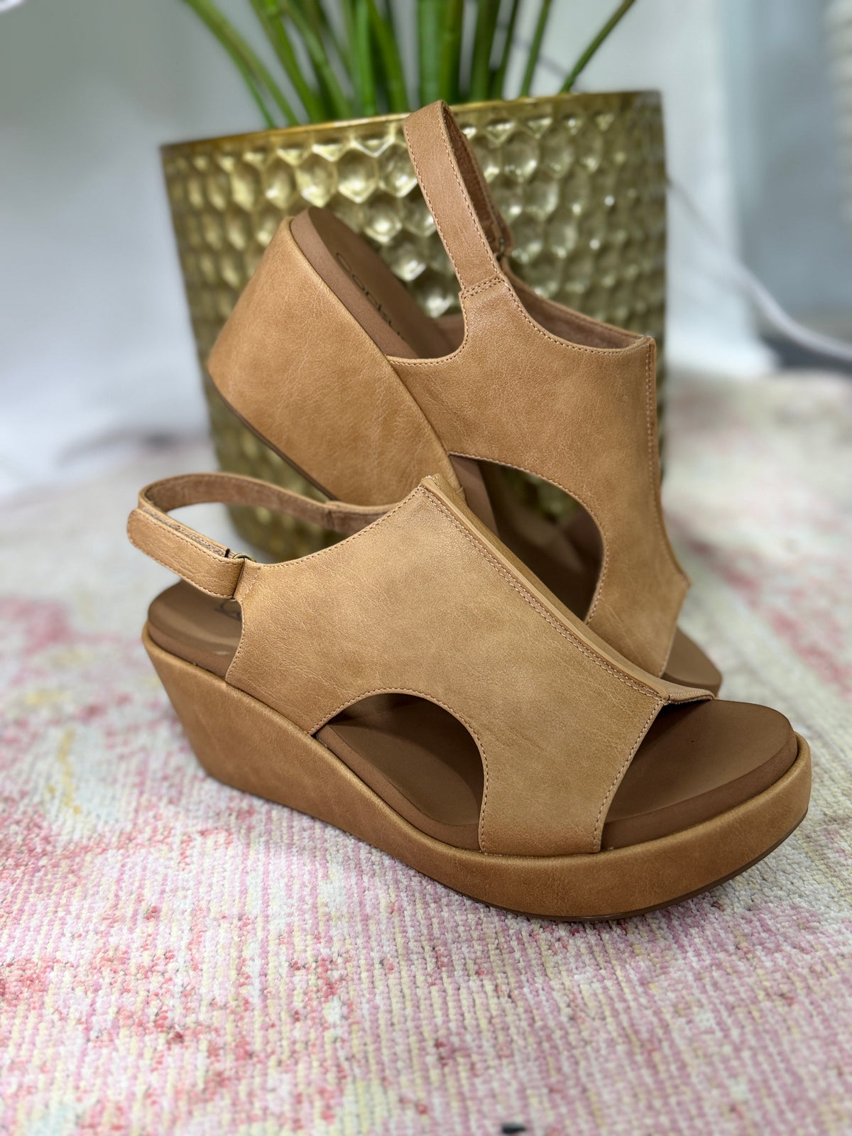 Corkys Carley Sandal In Caramel All *Final Sale*