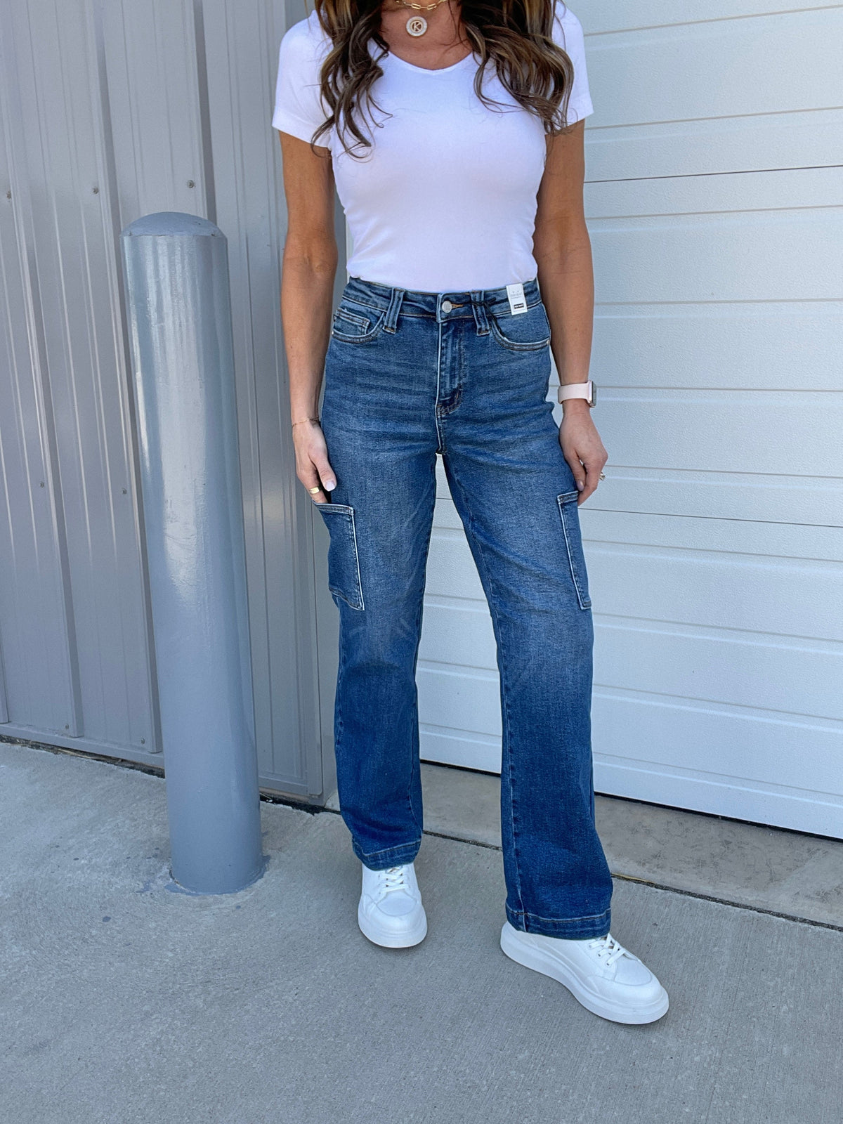 Judy Blue Ginny Wide Leg Cargo Jeans With Back Flap Pockets 725