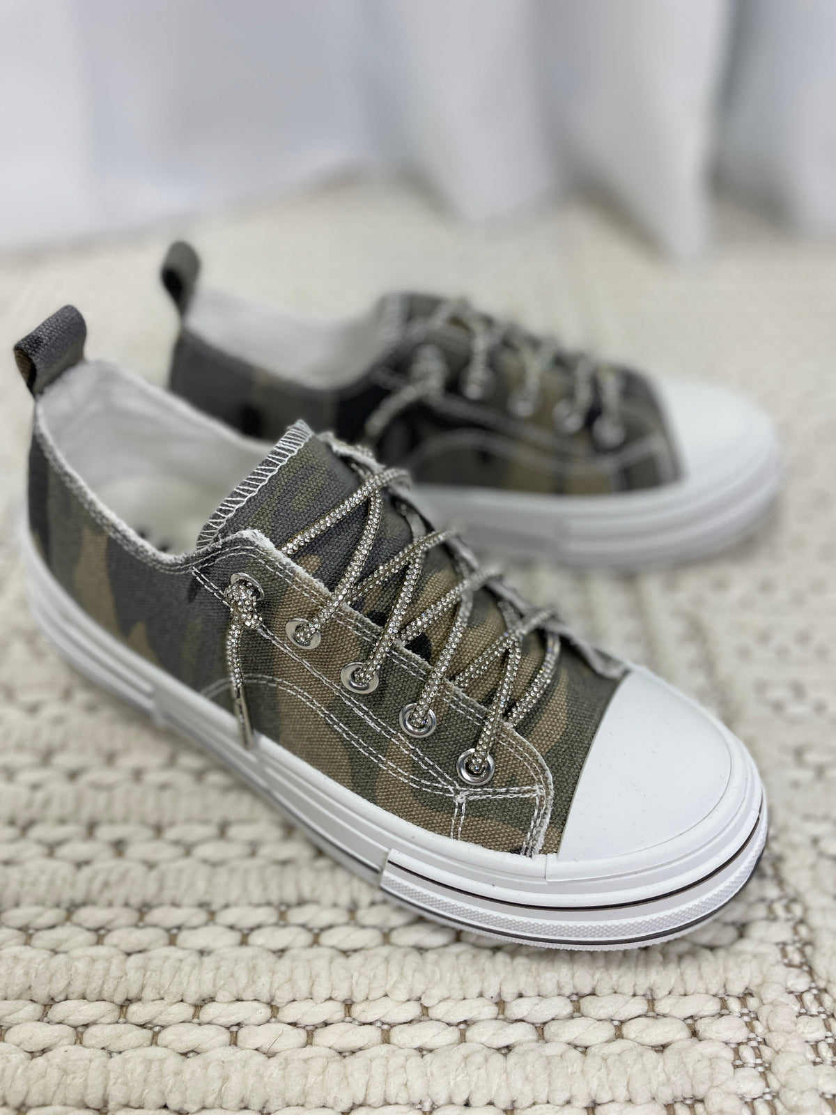 Very G Aman Mocha Shadow Camo Sneakers