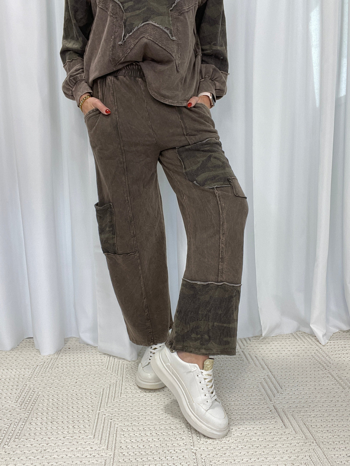 Enjoy Your Day Camo Patch Pants In 4 Colors