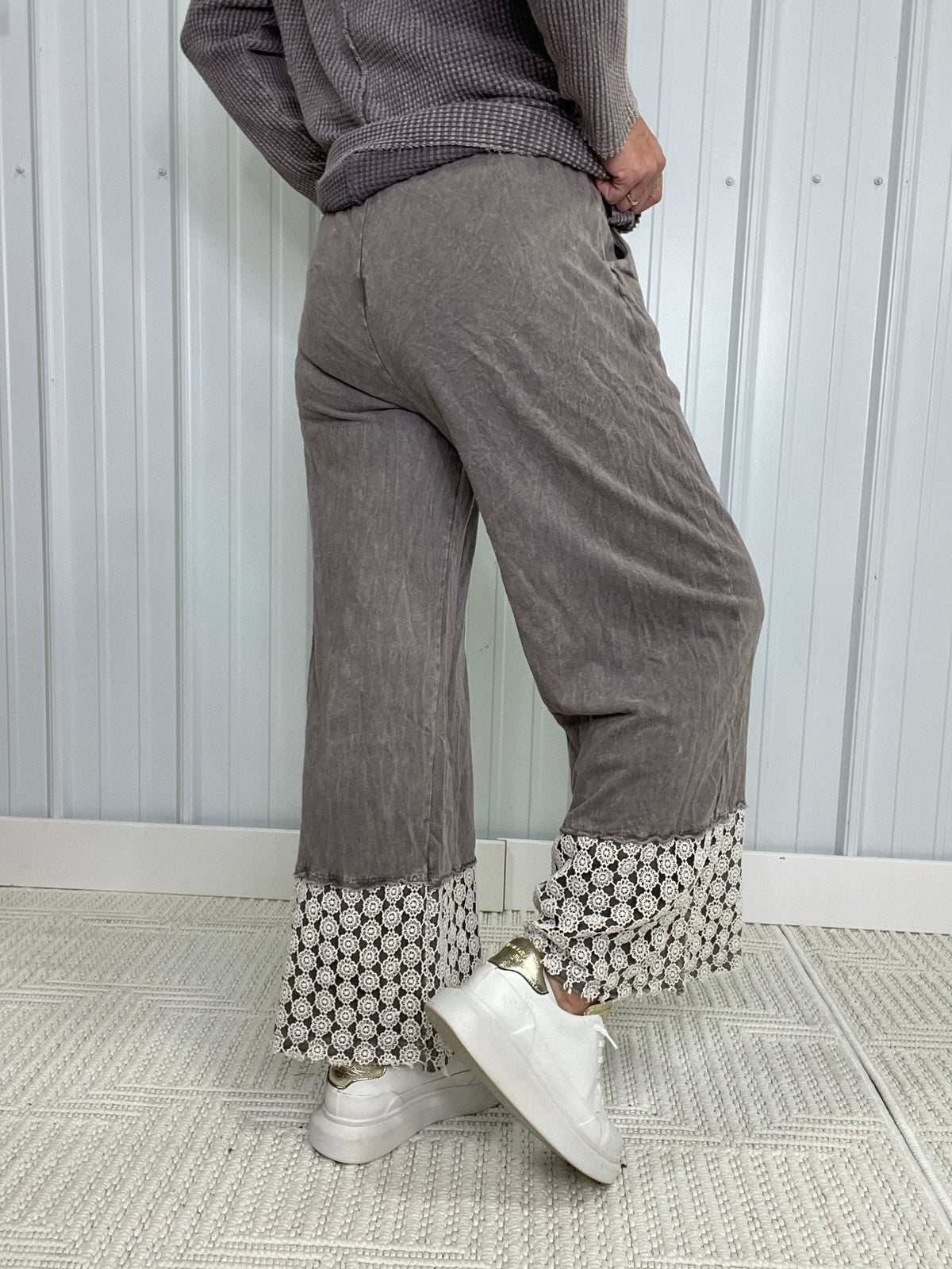 Lace Horizon Mineral Wash Pants In 2 Colors