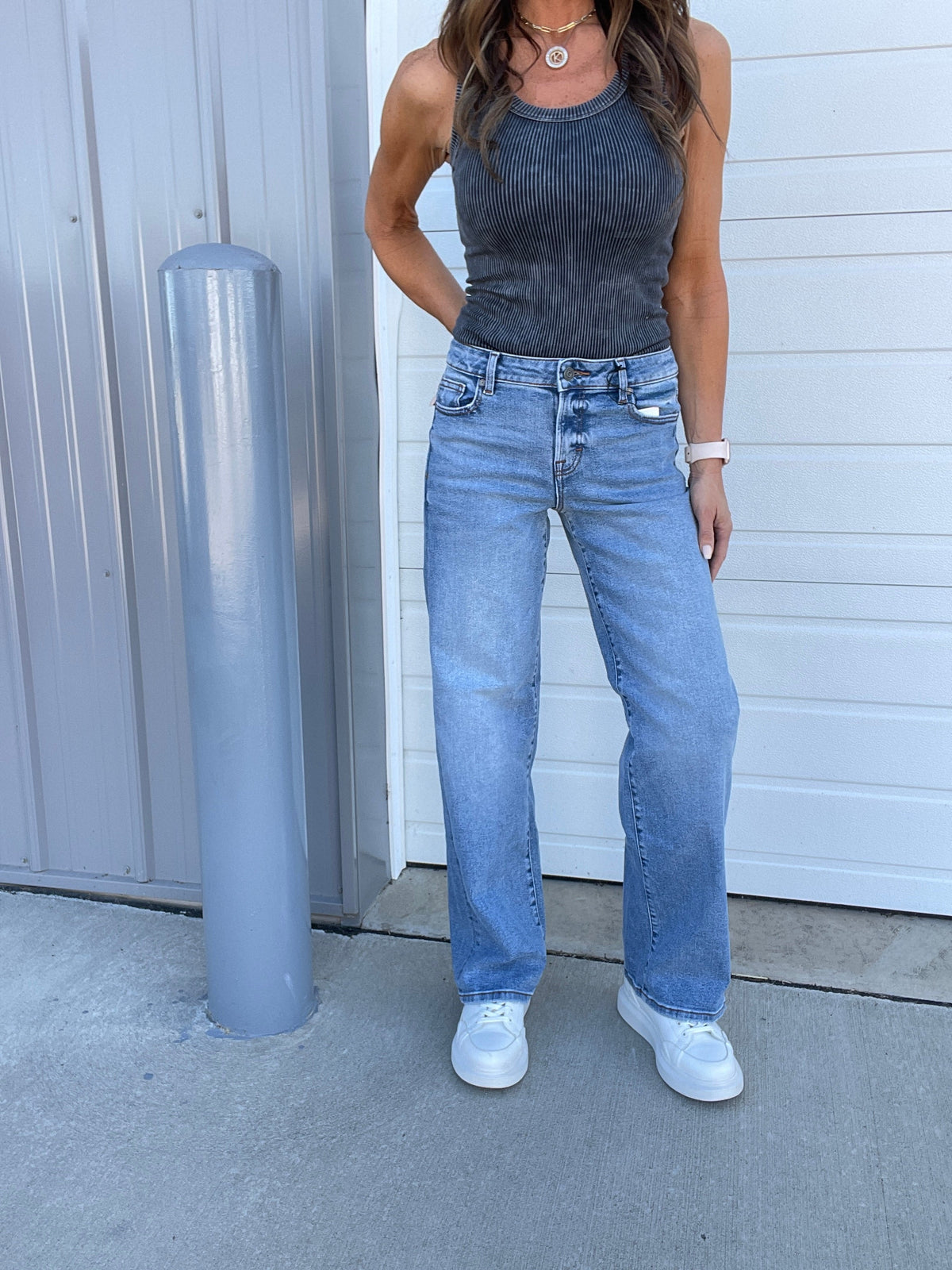 Hidden Joanna Vintage Clean Cut Hem Dad Jeans 63D In Medium