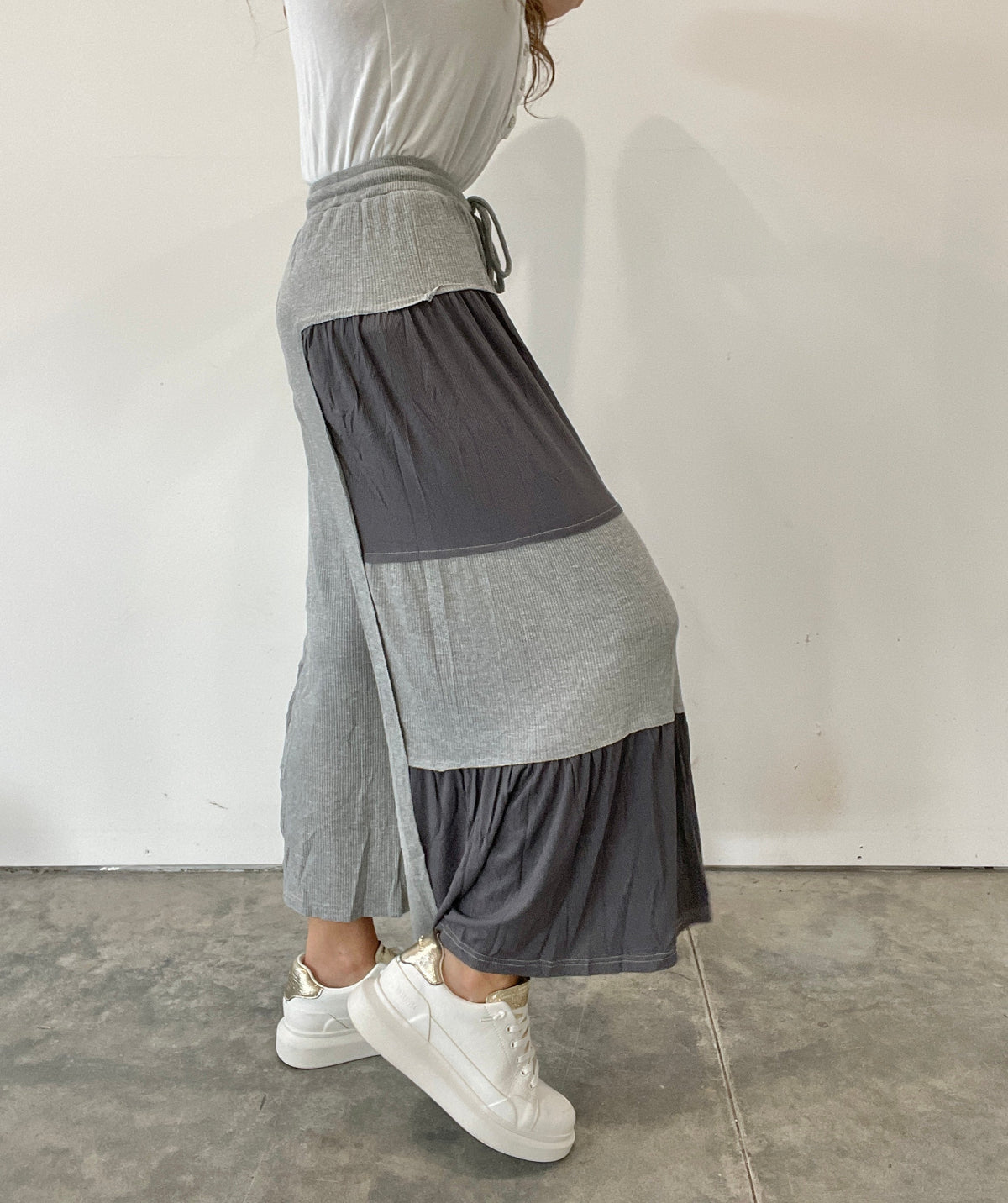 Pol A Little Bit Of Paradise Wide Leg Crop Pants In 5 Colors: Black, Grey, Pink, Mocha, Ivory