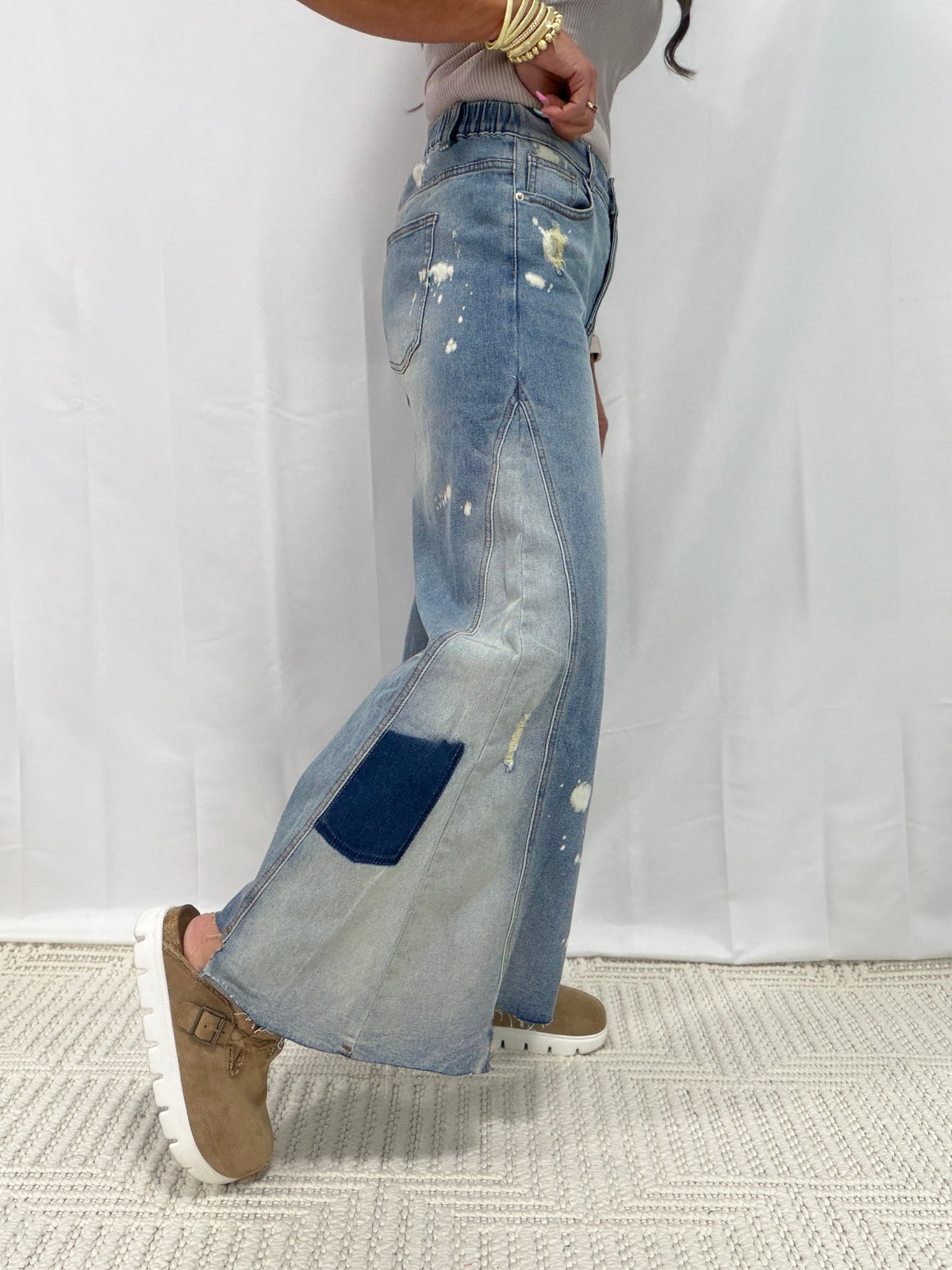 Oli & Hali  Sidewalk Spotlight Bleached Wide Leg Jeans In Denim