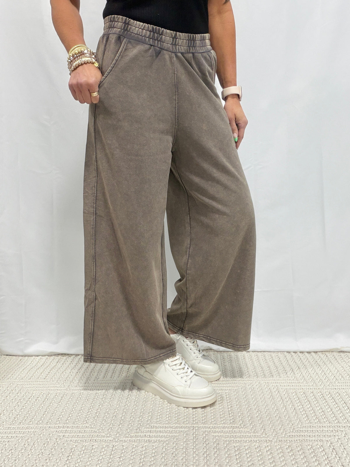 Best Friends Wide Leg Pants In 2 Colors
