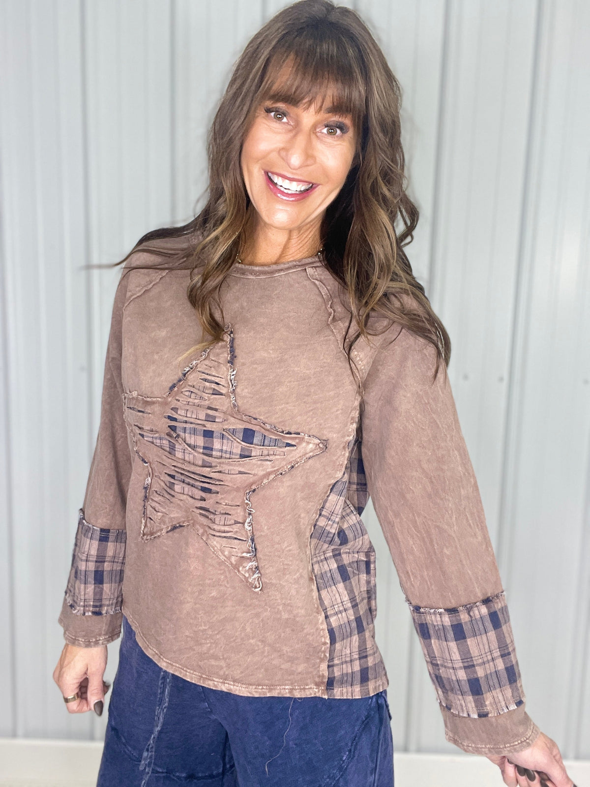 Shiny Day Star Patch Top In 3 Colors