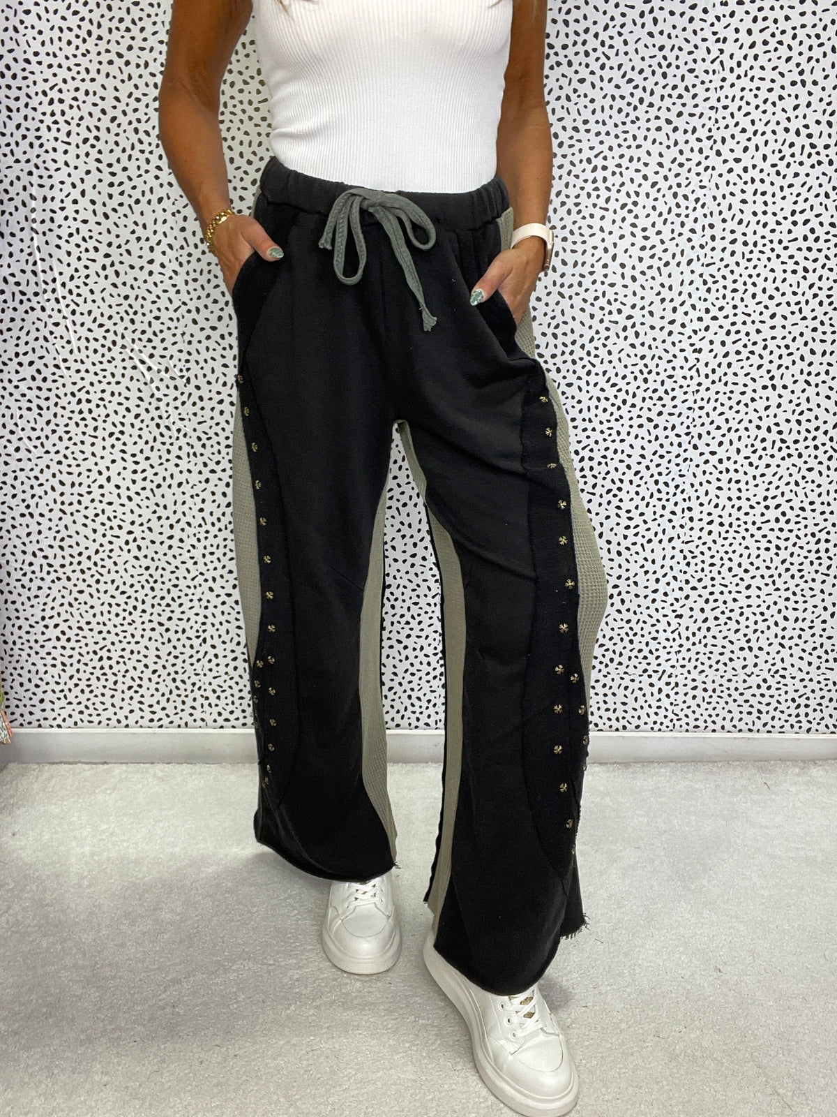 POL Hot Take Wide Fit Pants In Black