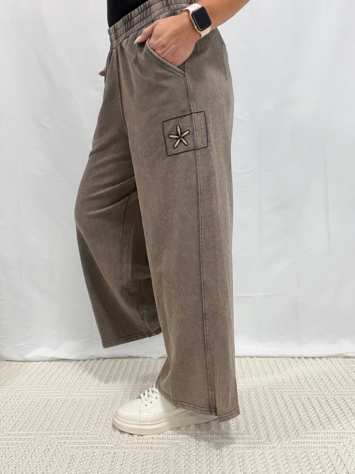 Best Friends Wide Leg Pants In 2 Colors