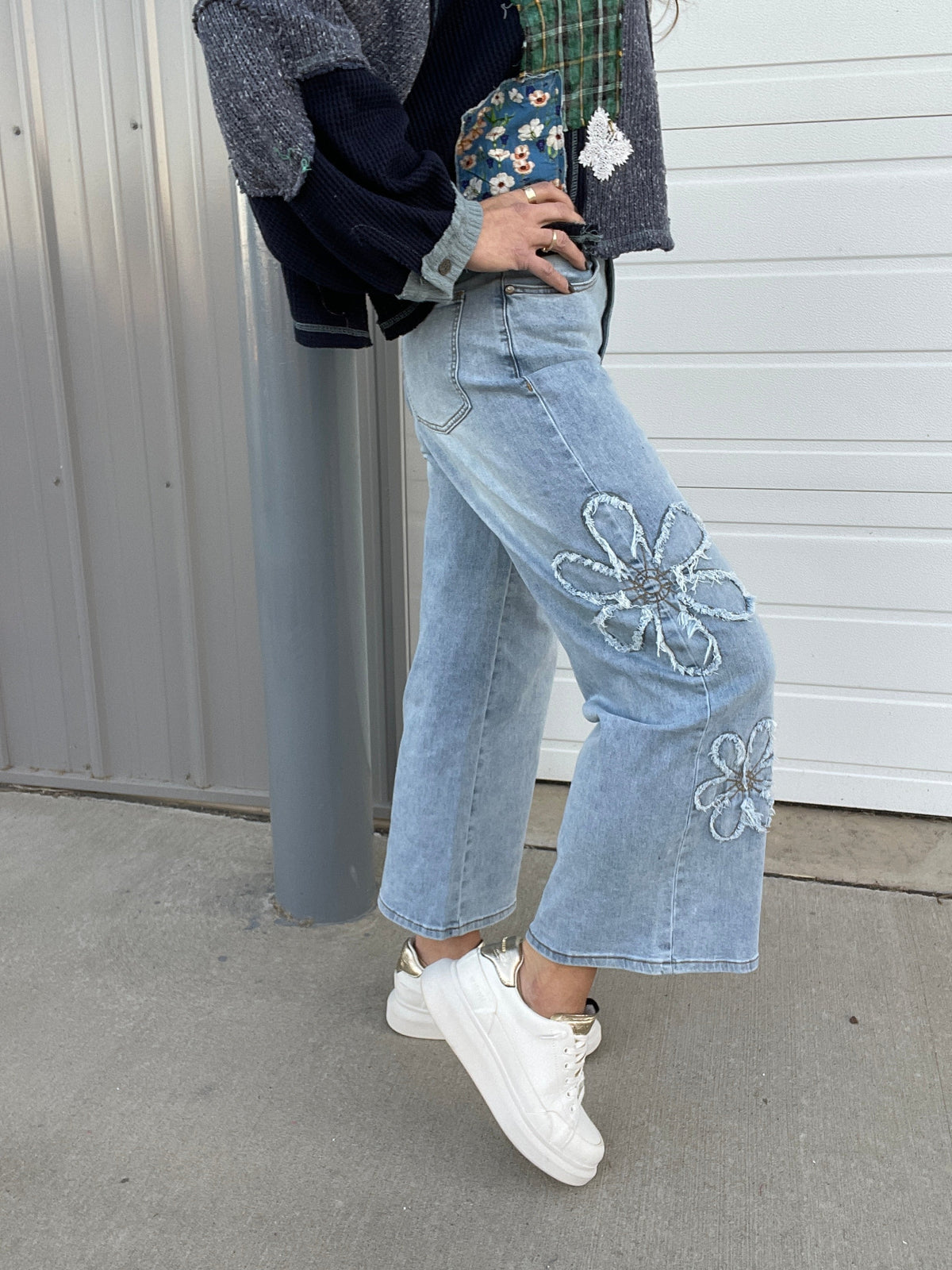 Garden Pick Flower Patch Jeans In 2 Colors: Blue, Black