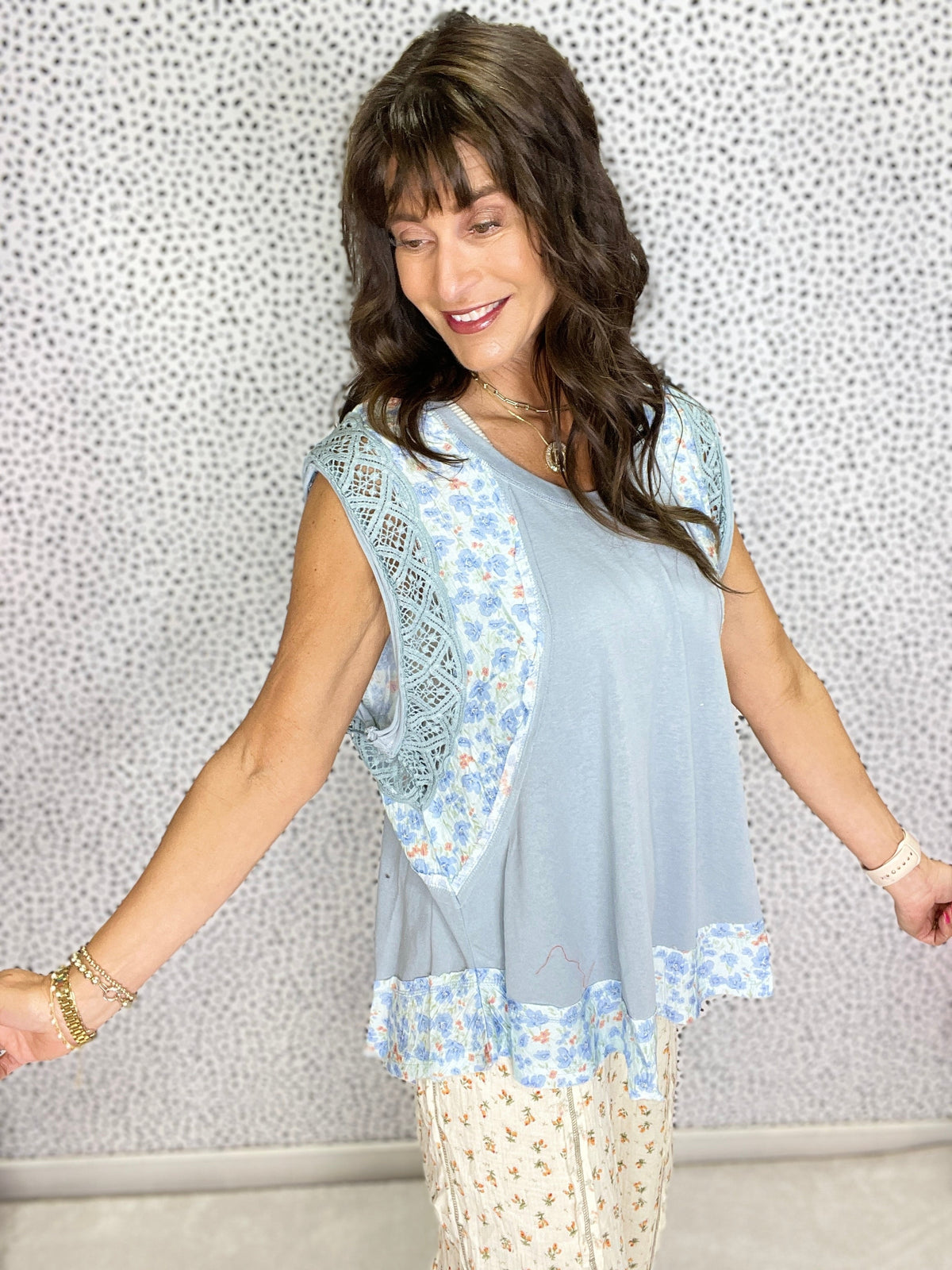 POL Lace Blossom Sleeveless Top In 2 Colors *Final Sale*