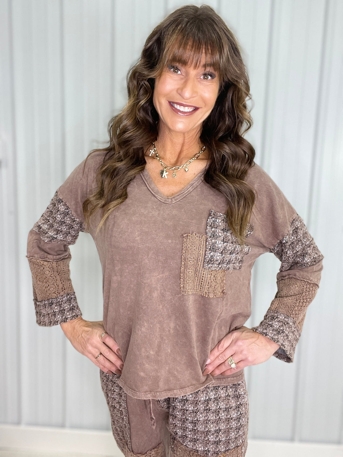 Lace Whisper Pocket Top In 2 Colors