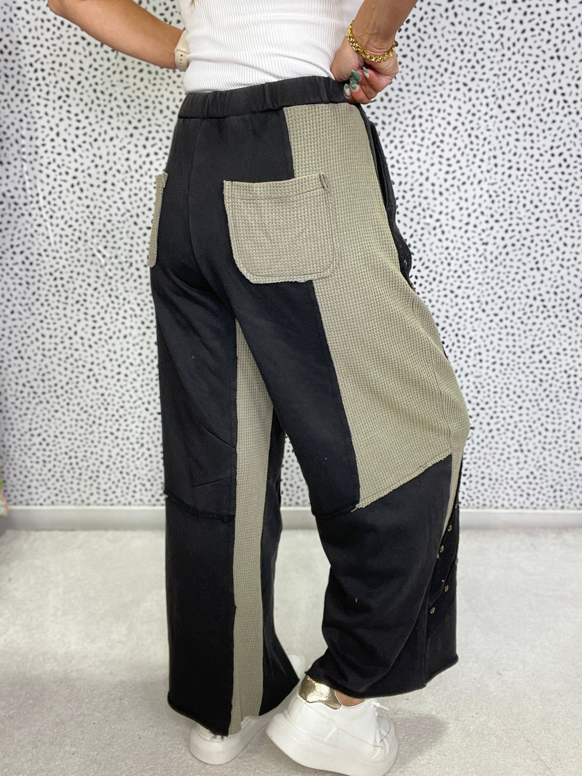 POL Hot Take Wide Fit Pants In Black