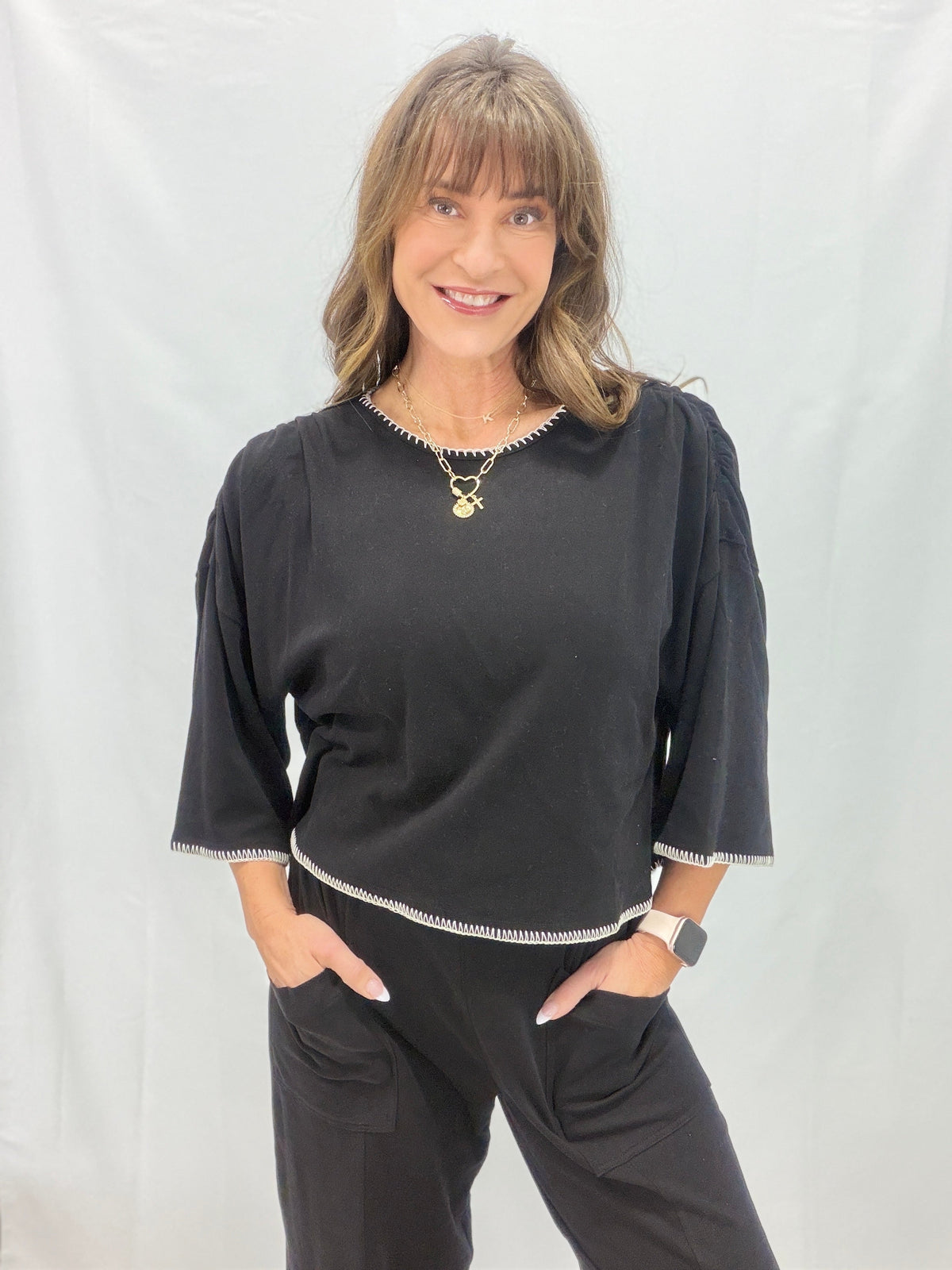 Contrast Stitch Knit Top In Black