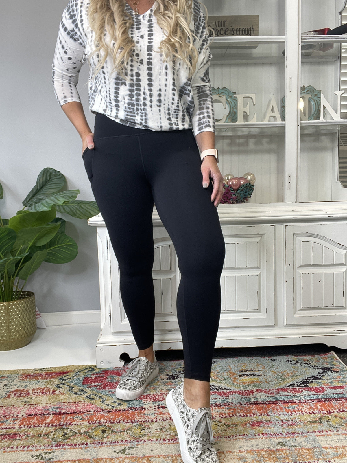Pocket Full Of Comfort Black Leggings *Final Sale*